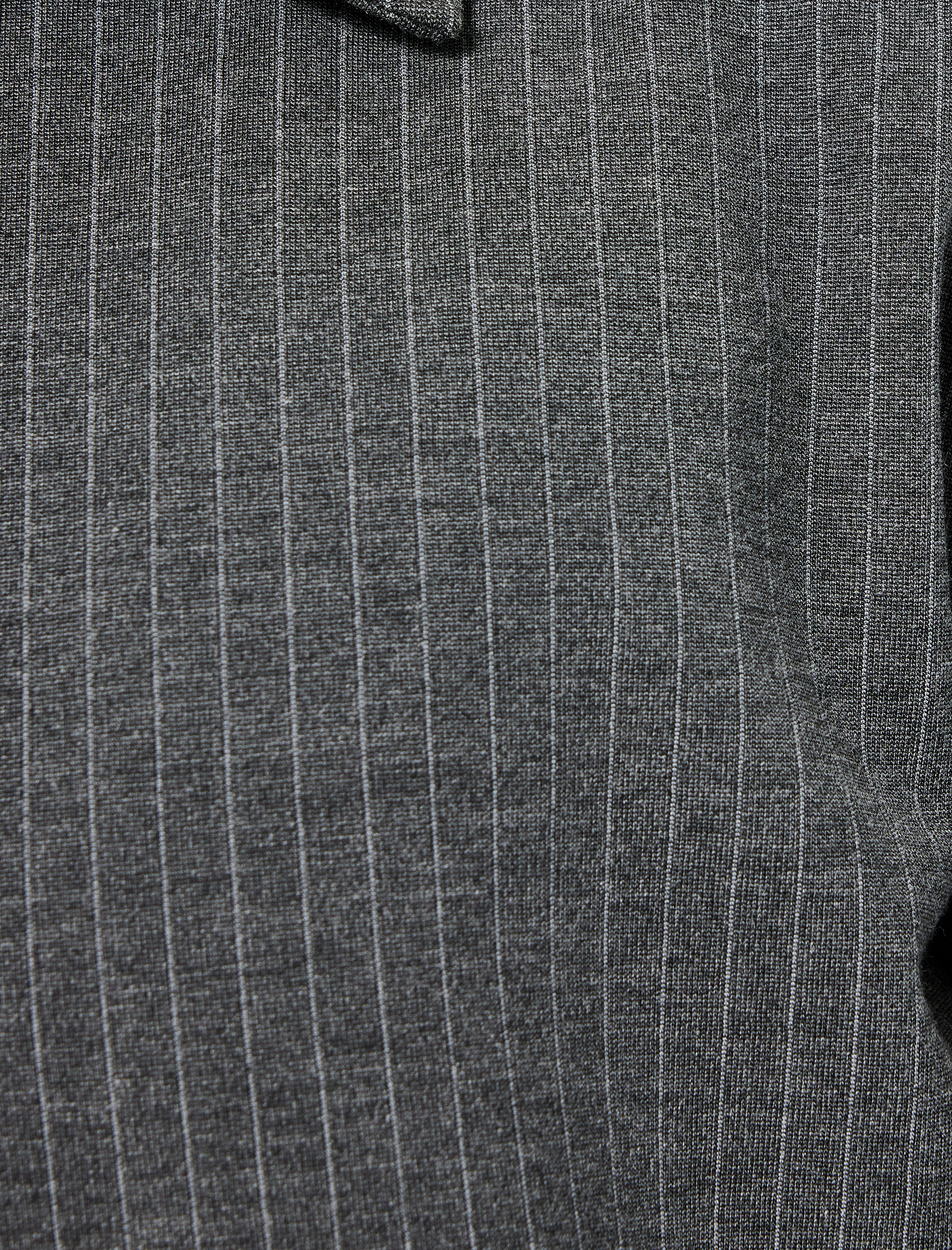 Viskon Karışımlı Uzun Kollu Cepli Klasik Yaka Gömlek Ceket