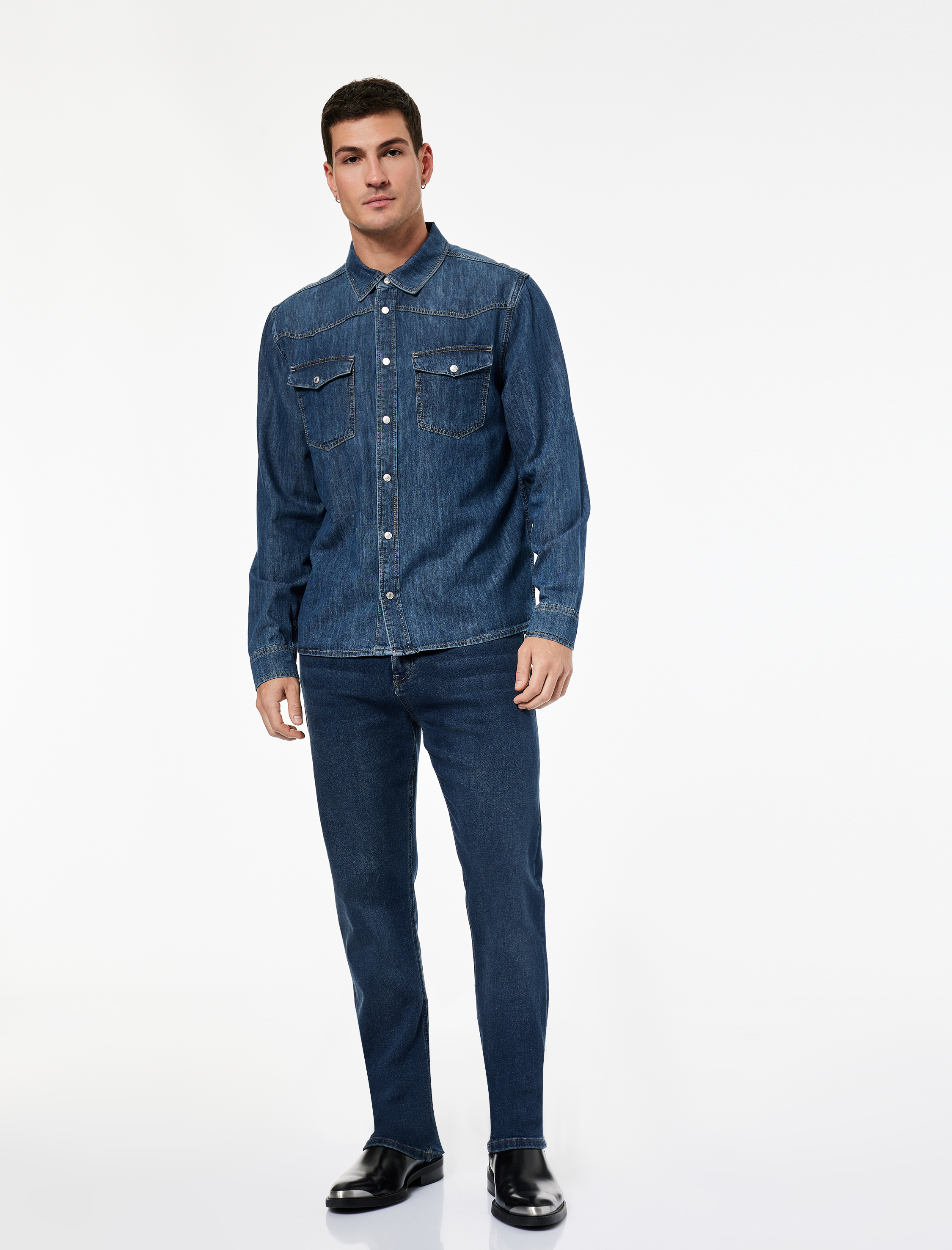   Pamuklu Uzun Kollu Kapaklı Cepli Düğmeli Gömlek Yaka Jean Ceket