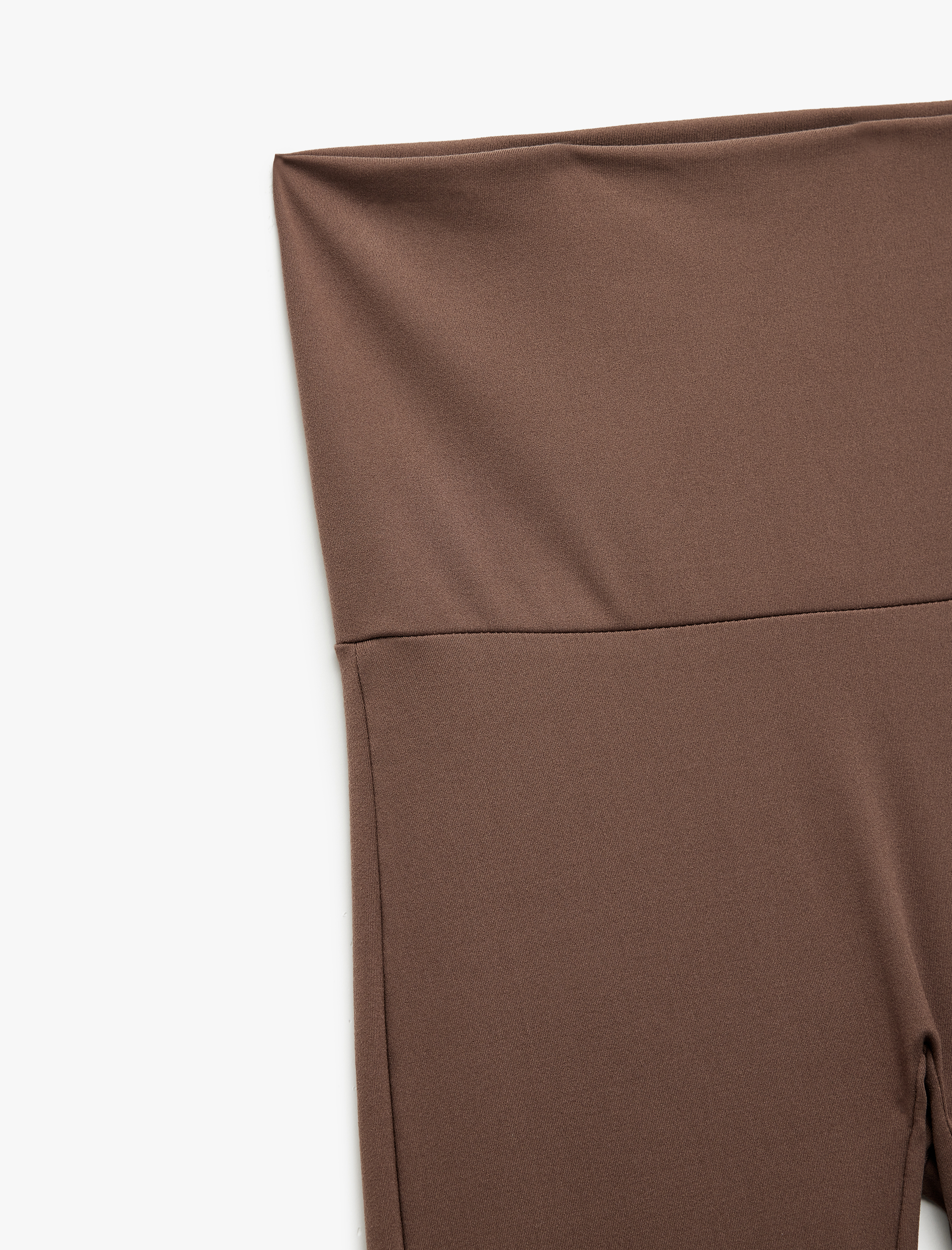 Koton X Sibil Çetinkaya - Yüksek Bel Slim Fit İspanyol Paça Spor Tayt