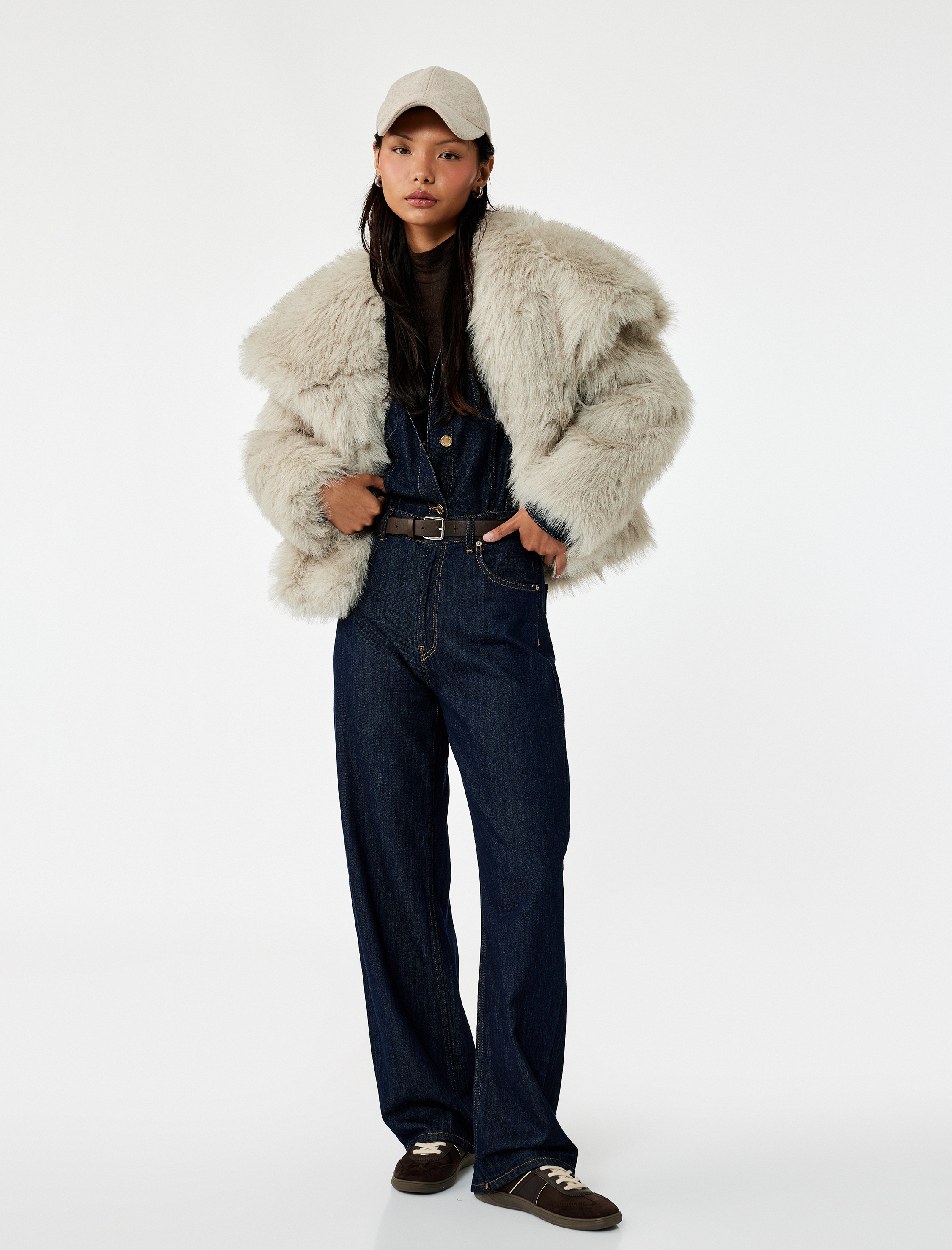   Geniş Yaka Oversize Suni Kürk Ceket