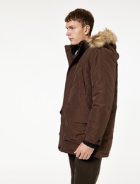 Uzun Kollu Kapaklı Cepli Suni Kürklü Kapşonlu Parka