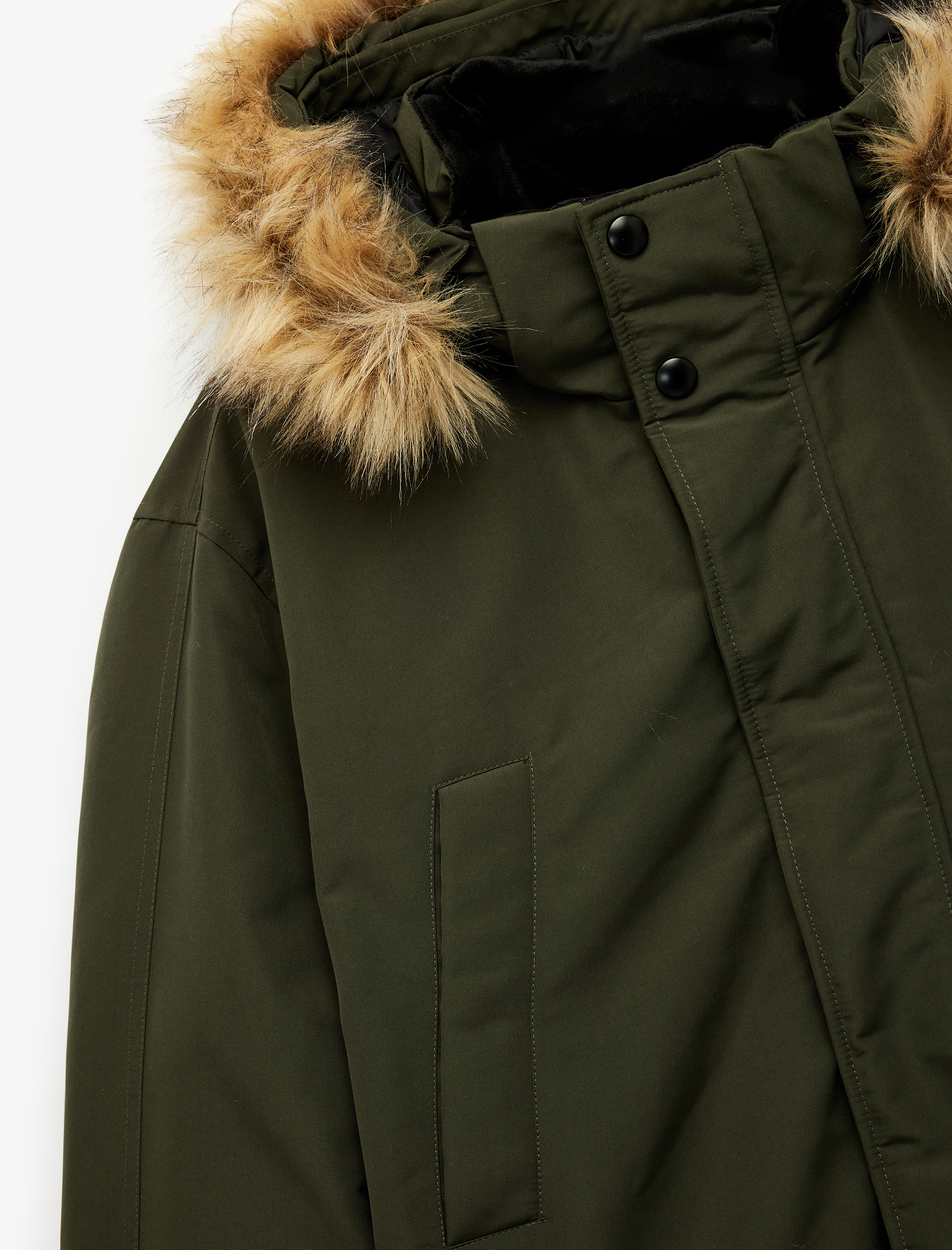   Uzun Kollu Kapaklı Cepli Suni Kürklü Kapşonlu Parka