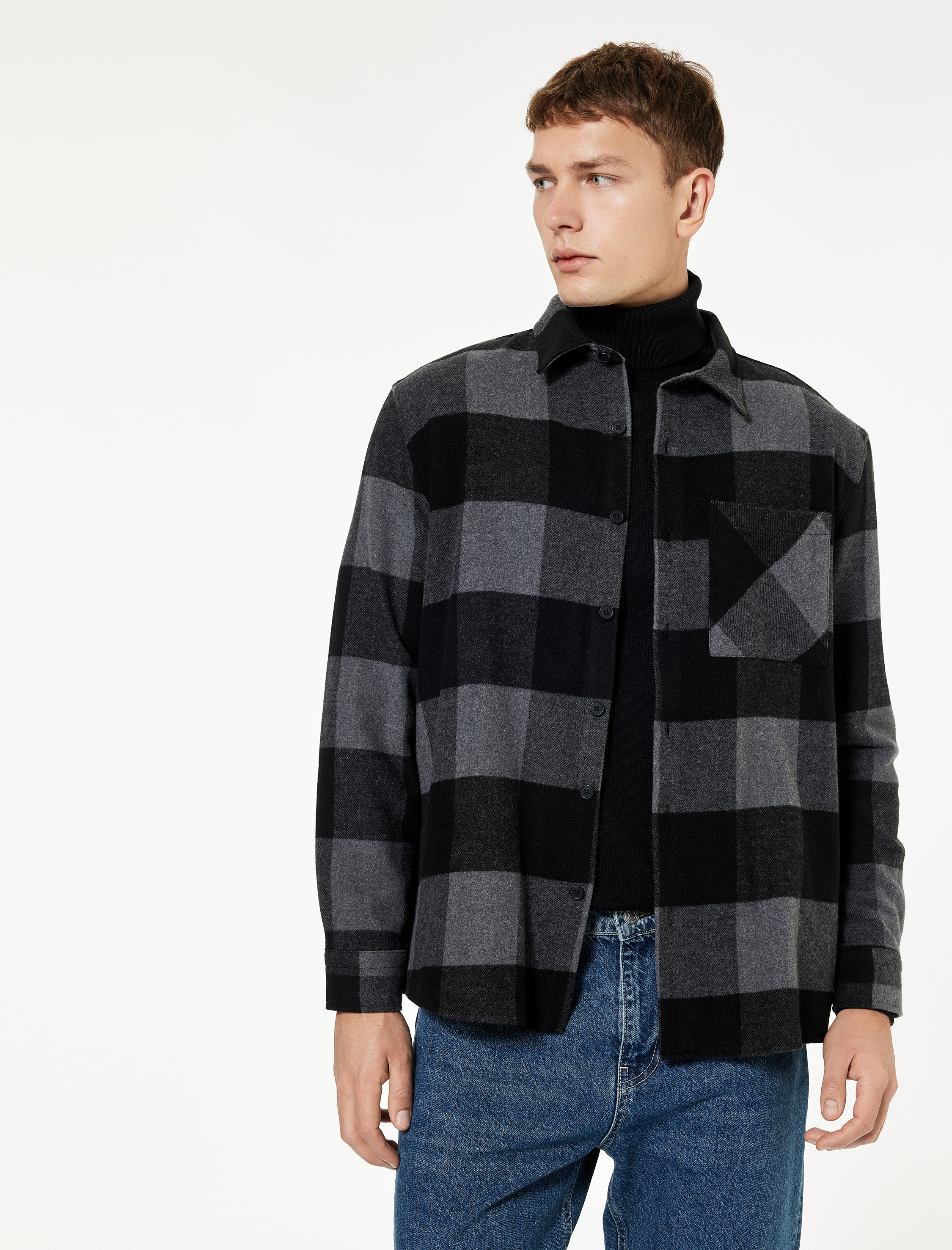   Regular Fit Cepli Uzun Kollu Kareli Klasik Yaka Düğmeli Oduncu Gömleği