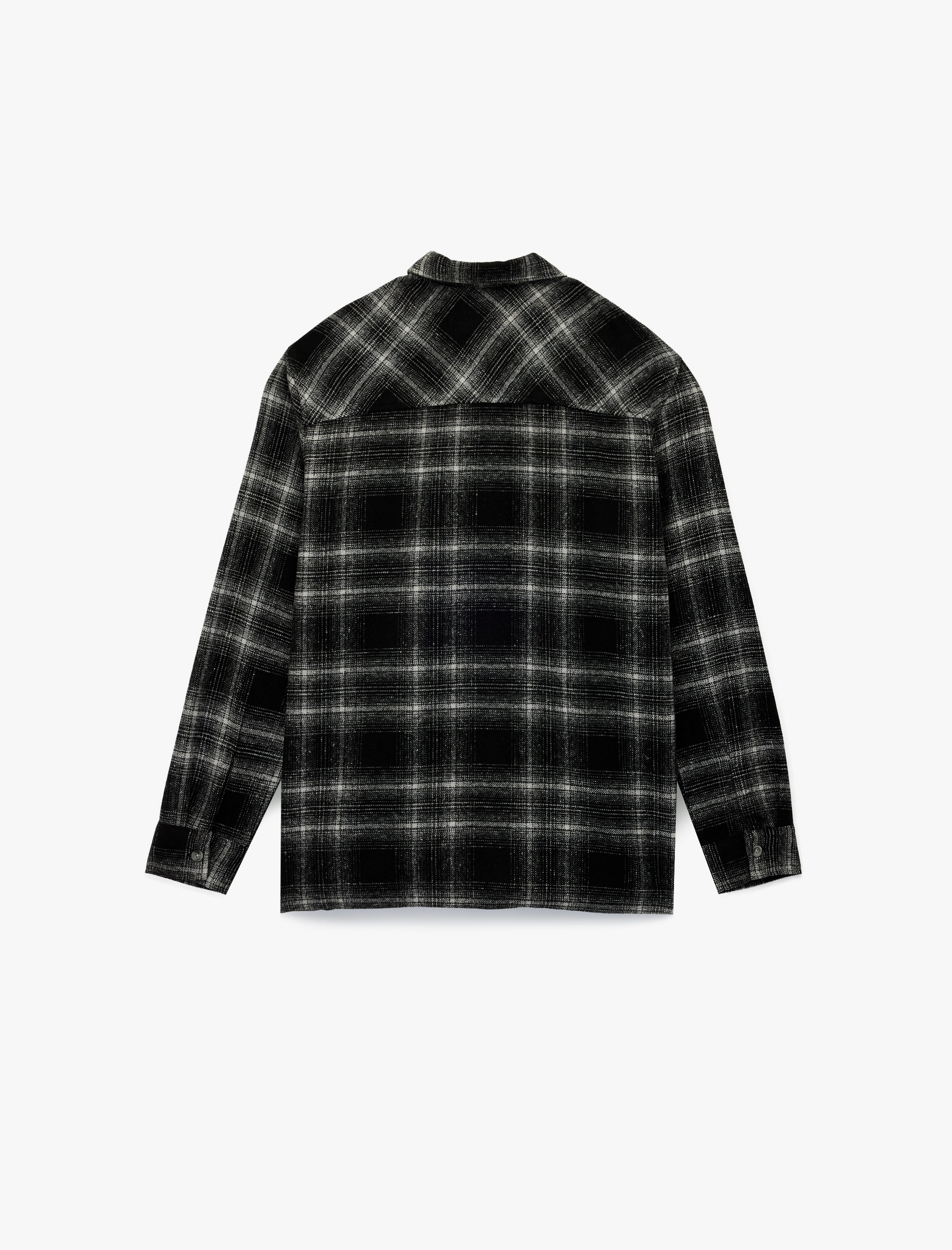   Regular Fit Düğmeli Uzun Kollu Cepli Klasik Yaka Oduncu Gömleği