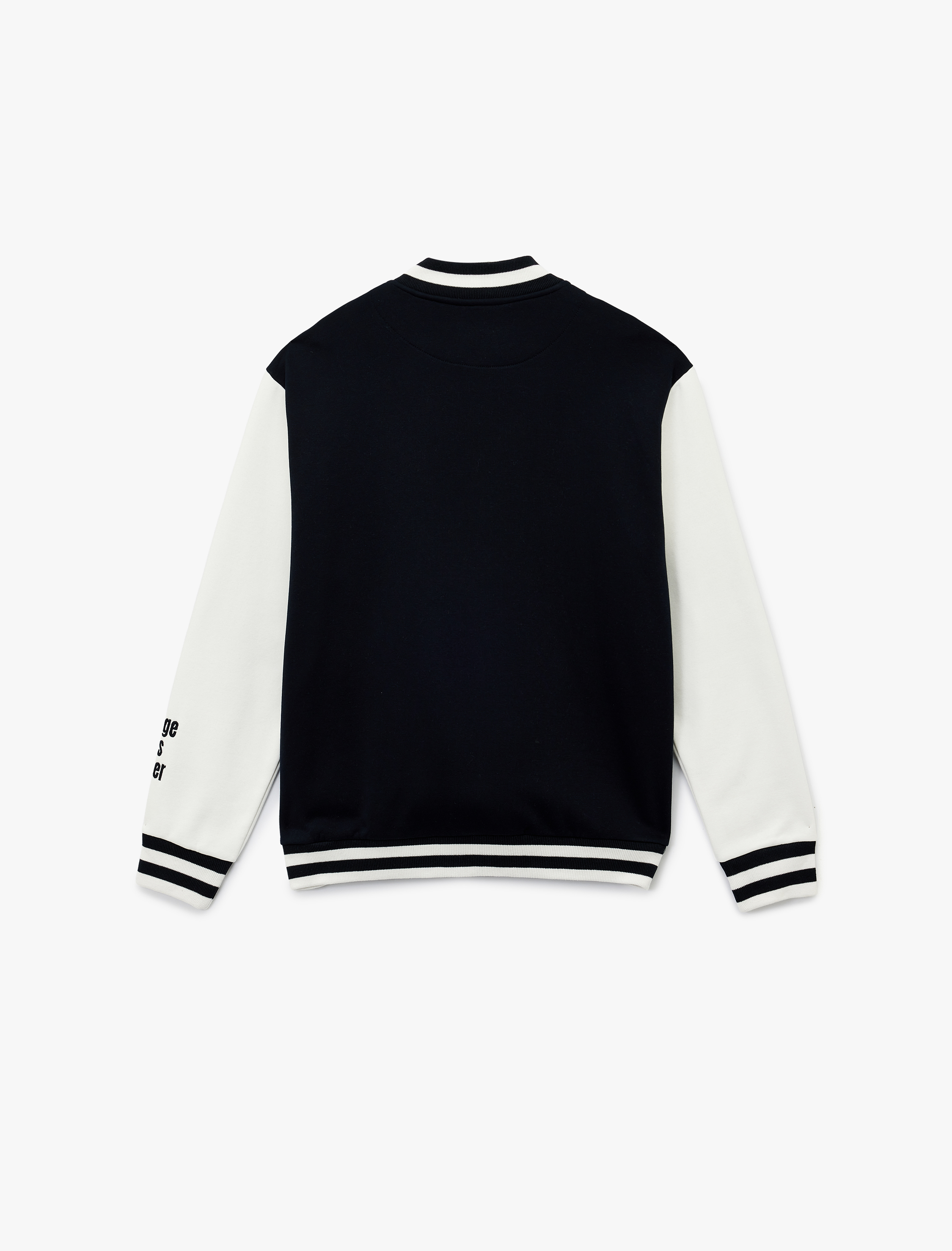   Uzun Kollu Bisiklet Yaka Cep Detaylı Nakışlı Kolej Ceket