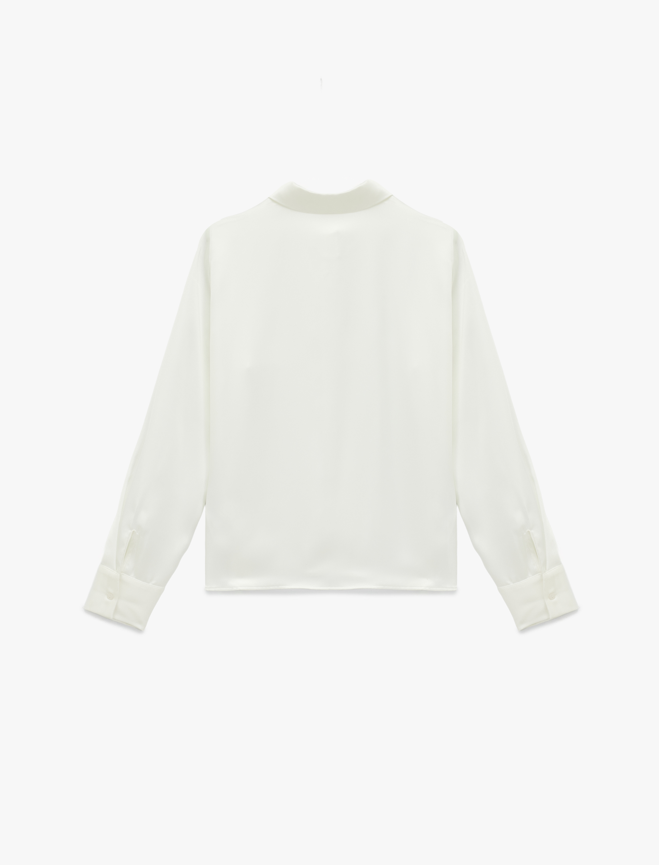   Bol Kalıp Düğmeli Klasik Yaka Uzun Kollu Saten Gömlek