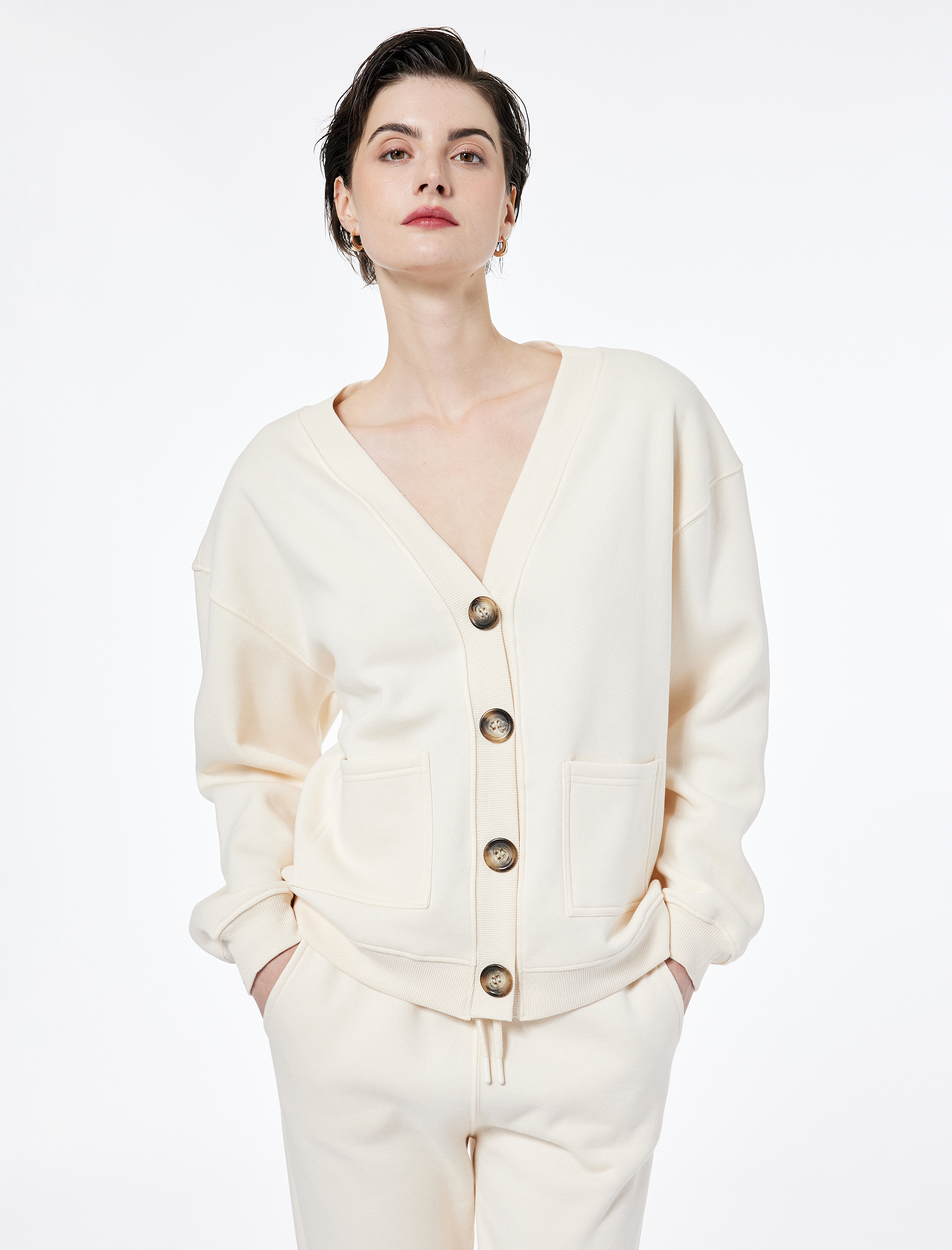 V Yaka Uzun Kollu Rahat Kesim Cepli Triko Pijama Üstü