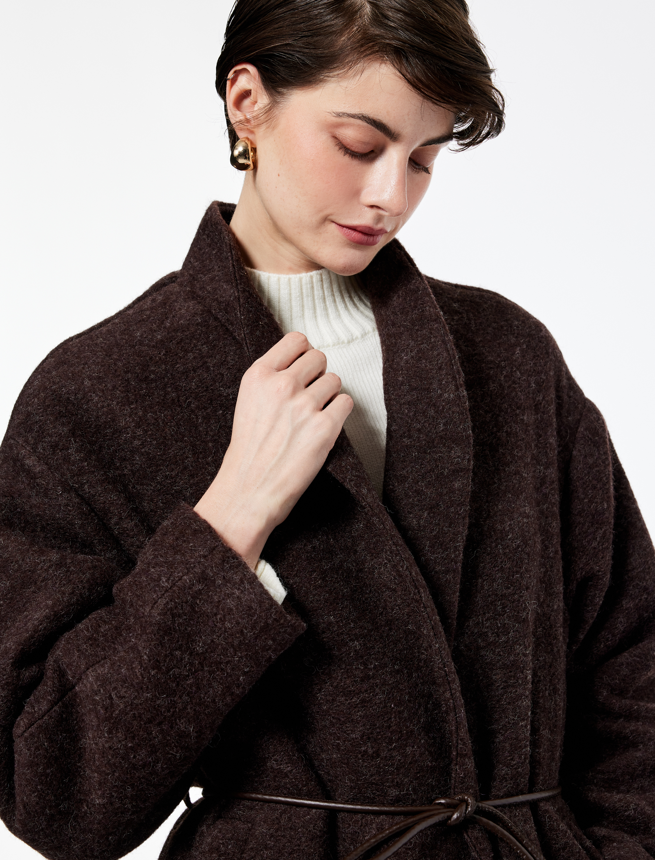   Koton X Sima Tarkan - Uzun Kollu Kemerli Uzun Alpaka Yünlü Buklet Kaban