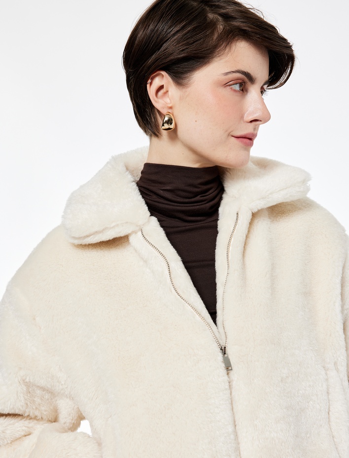  Uzun Kollu Cepli Fermuarlı Crop Peluş Bomber Ceket