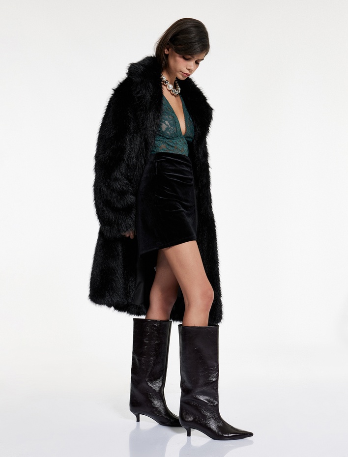  Slim Fit Asimetrik Drapeli Kadife Mini Etek