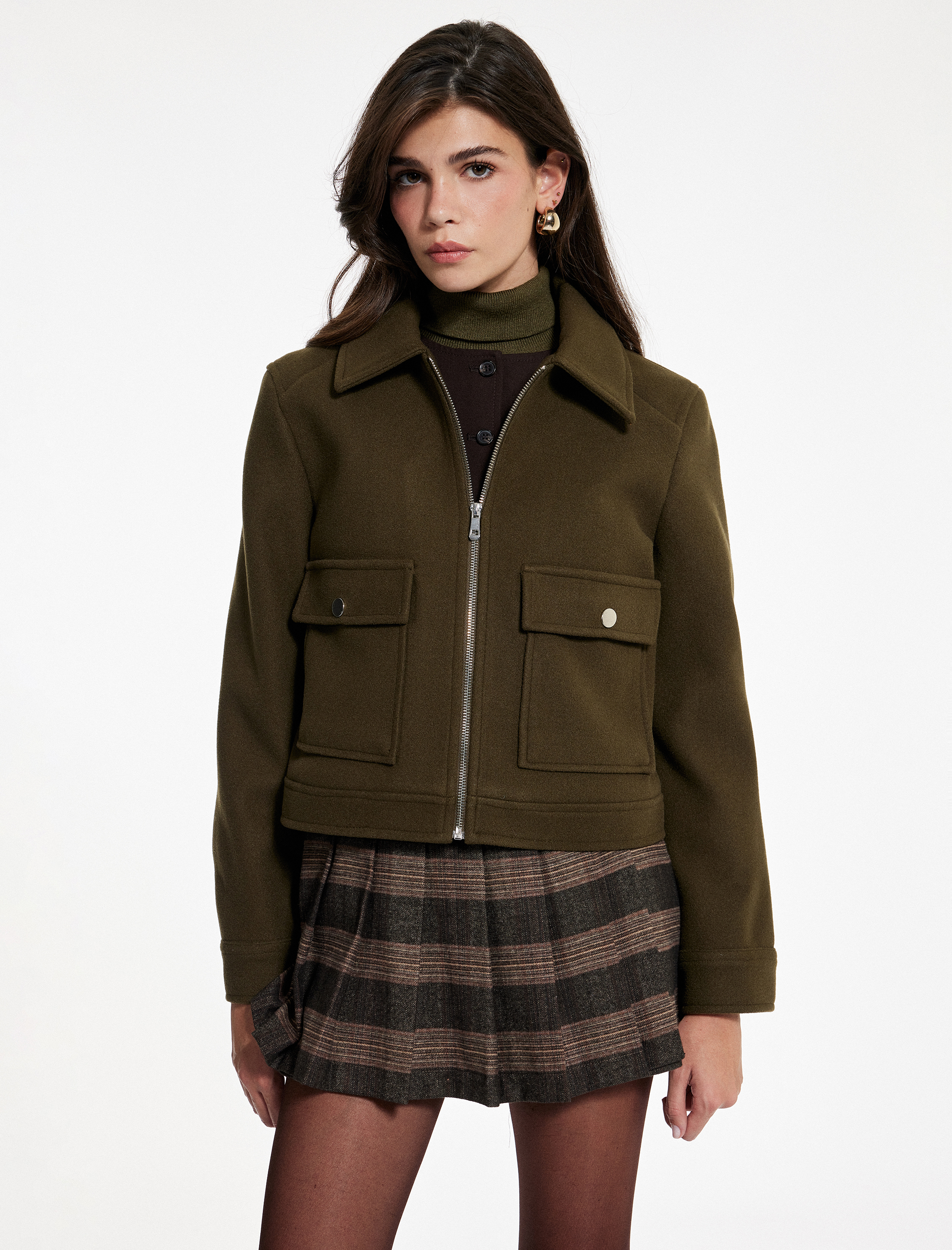   Uzun Kollu Fermuar Detaylı Cepli Crop Kaşe Ceket