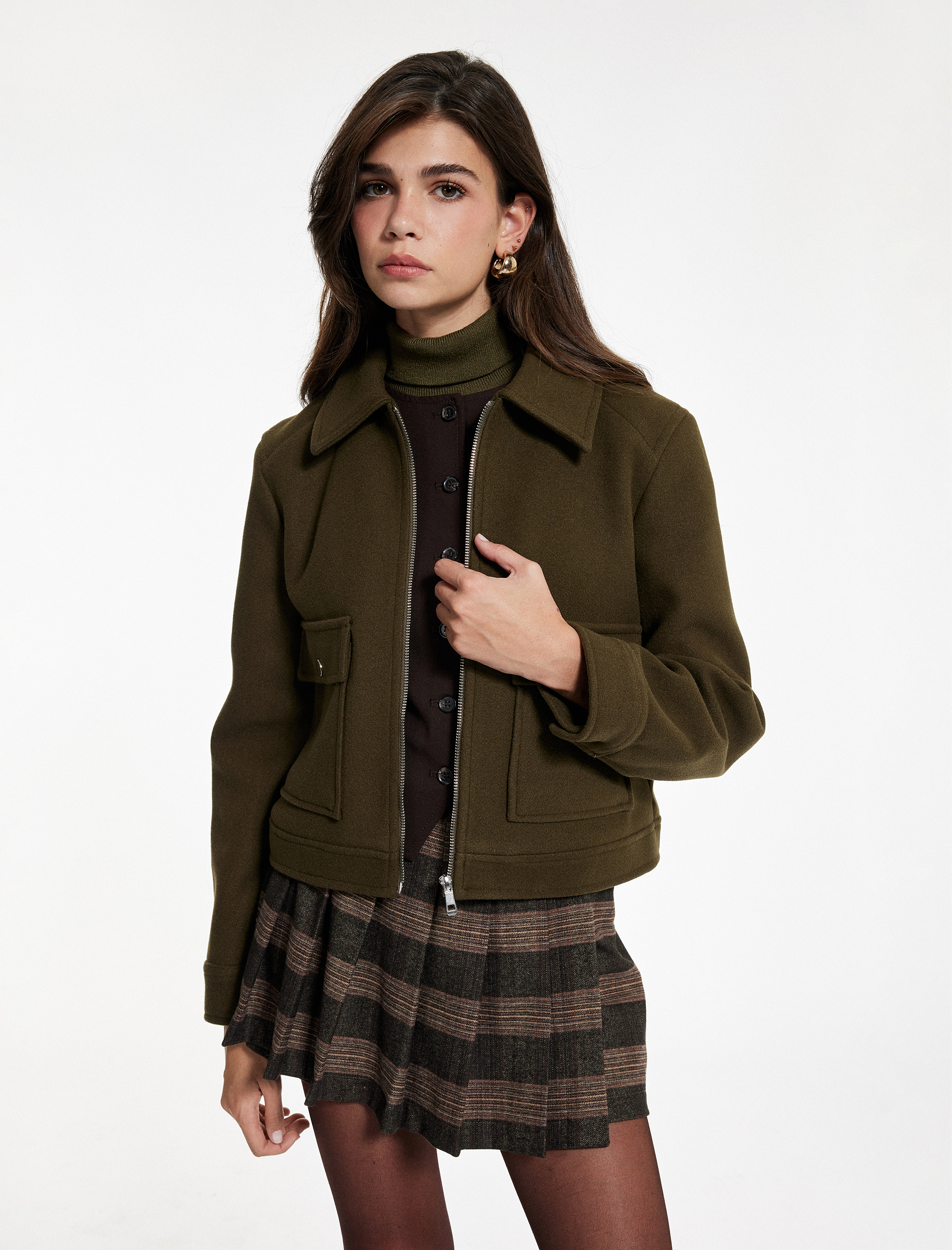   Uzun Kollu Fermuar Detaylı Cepli Crop Kaşe Ceket