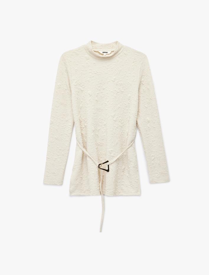  Uzun Kollu Kemer Detaylı Dik Yaka Dokulu Body