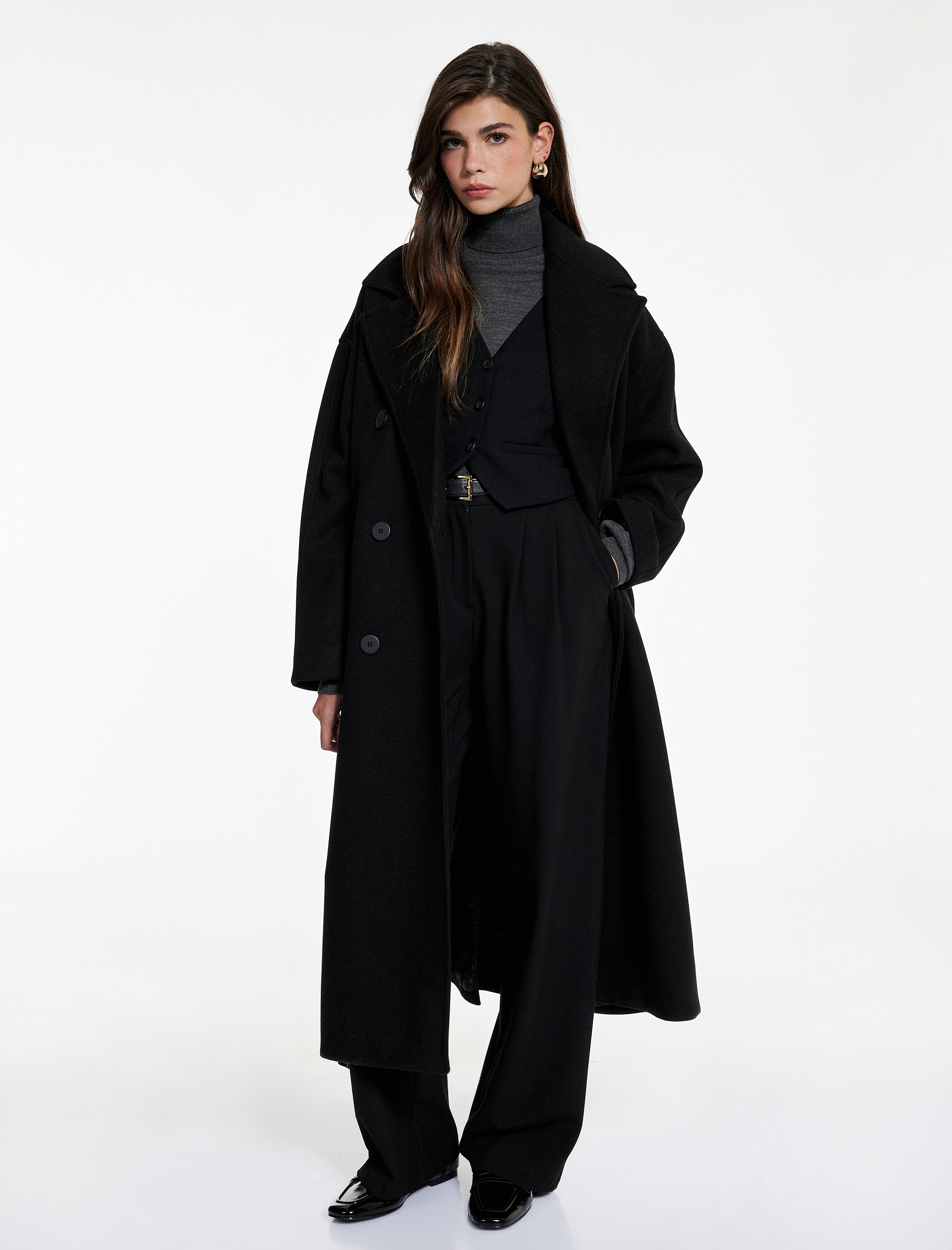   Uzun Kollu Cepli Kruvaze Kemerli Düğmeli Uzun Kaşe Kaban