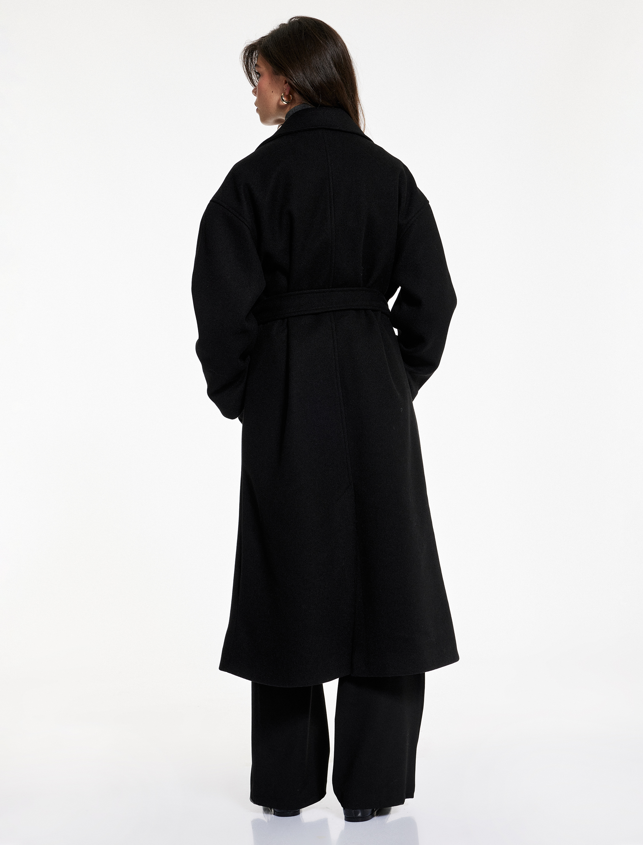   Uzun Kollu Cepli Kruvaze Kemerli Düğmeli Uzun Kaşe Kaban