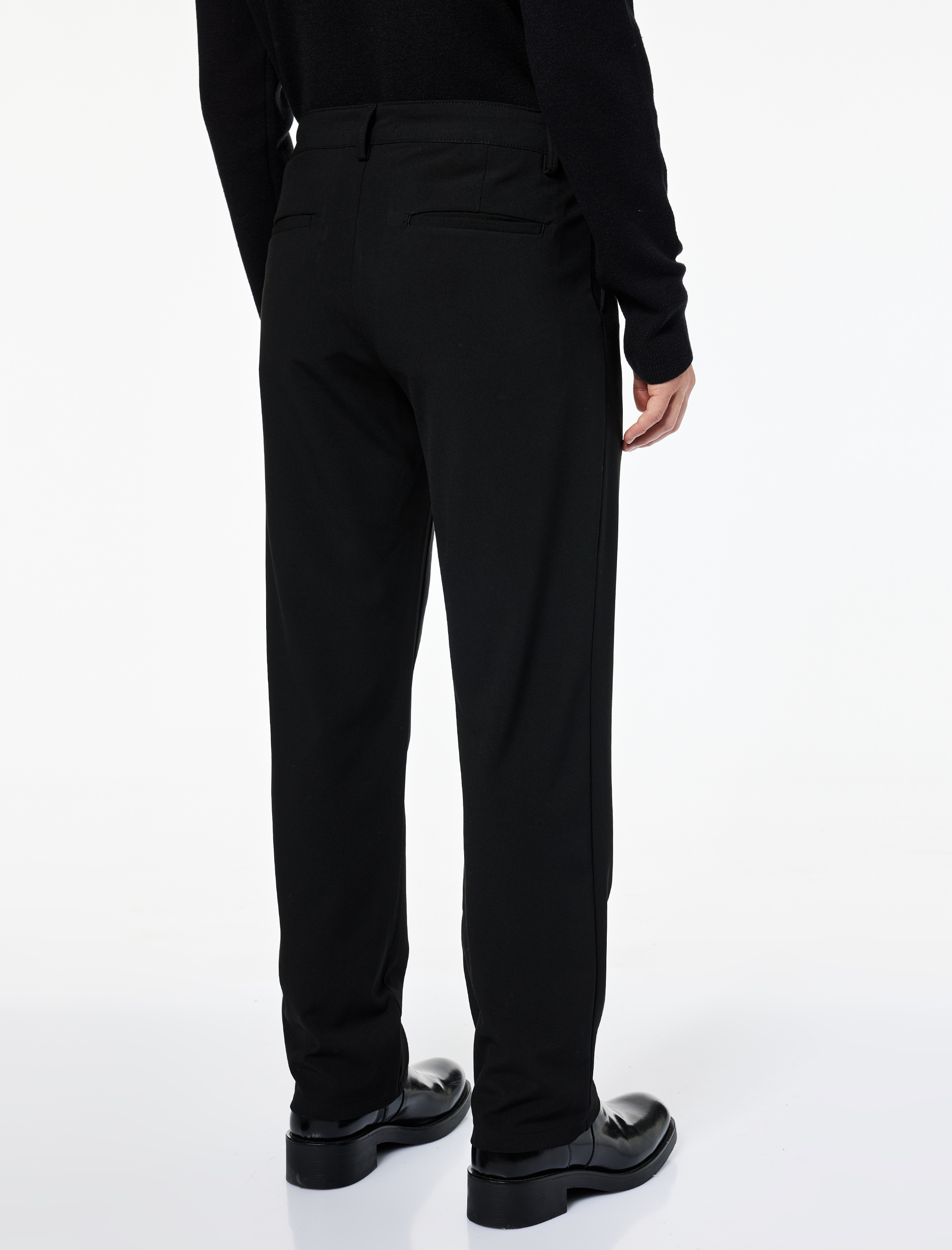   Rahat Kalıp Cepli Viskon Karışımlı Pileli Kumaş Pantolon