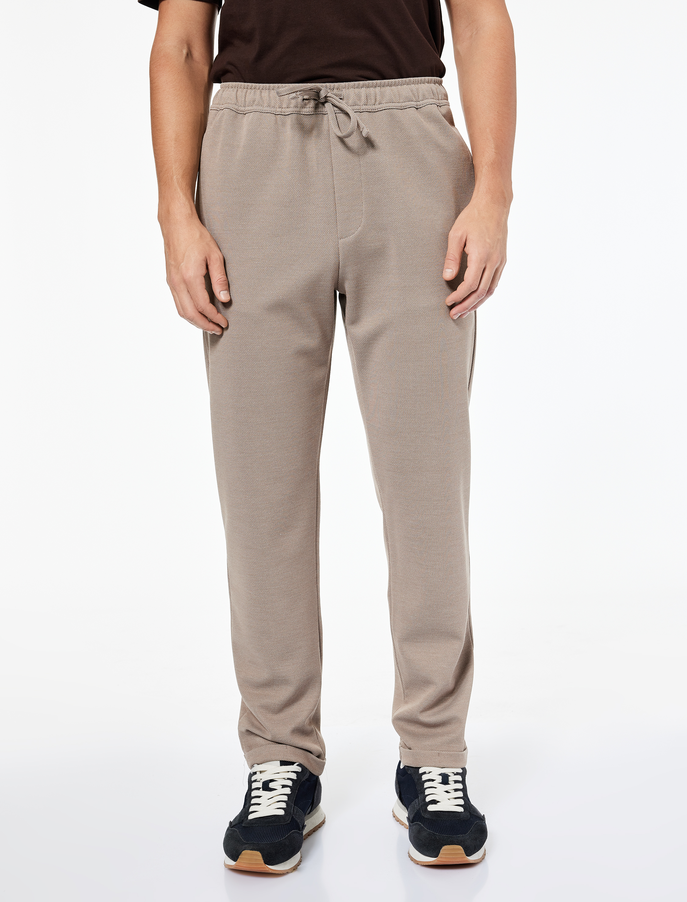   Straight Fit Pike Kumaş Cep Detaylı Rahat Kesim Beli Bağcıklı Pantolon