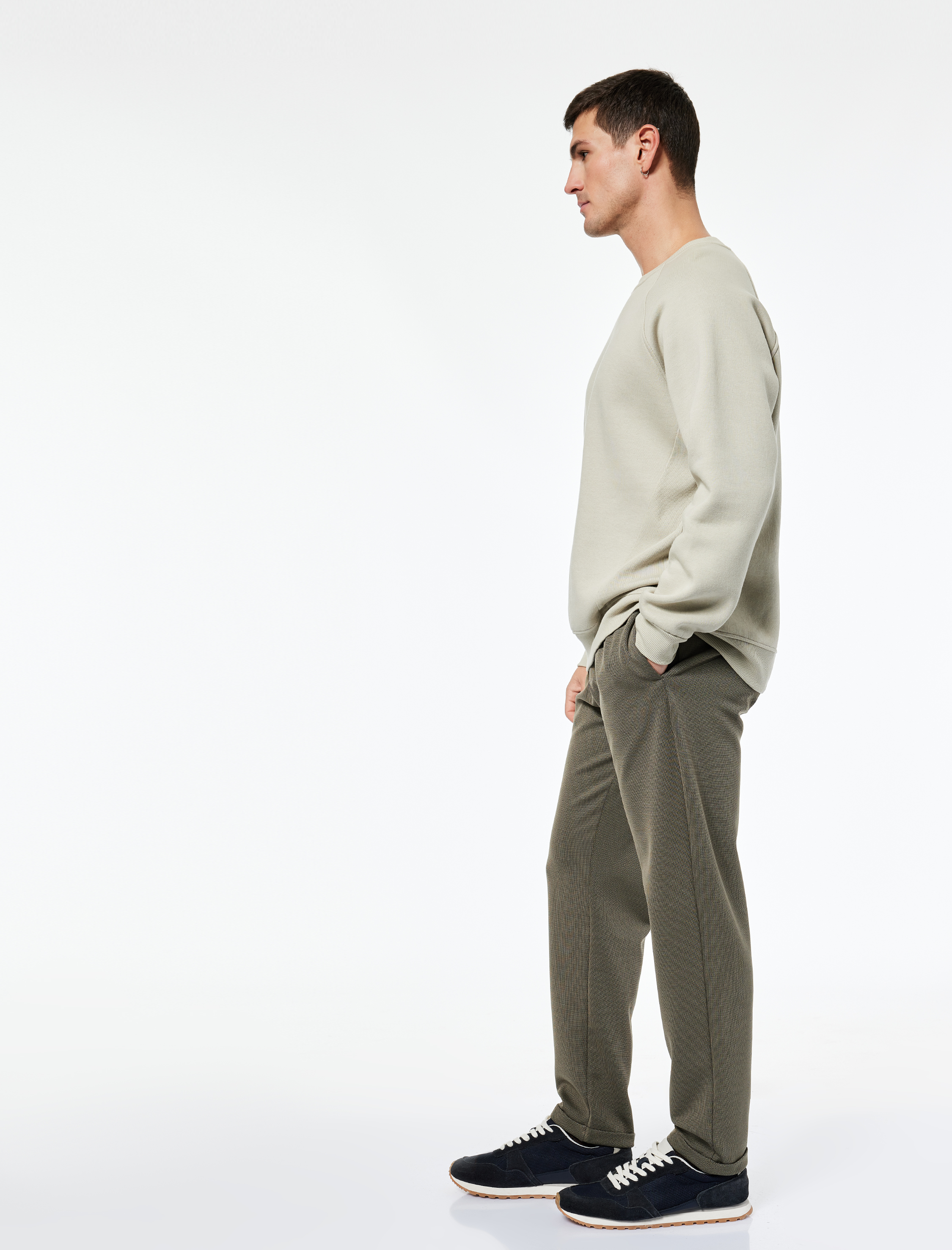   Straight Fit Pike Kumaş Cep Detaylı Rahat Kesim Beli Bağcıklı Pantolon