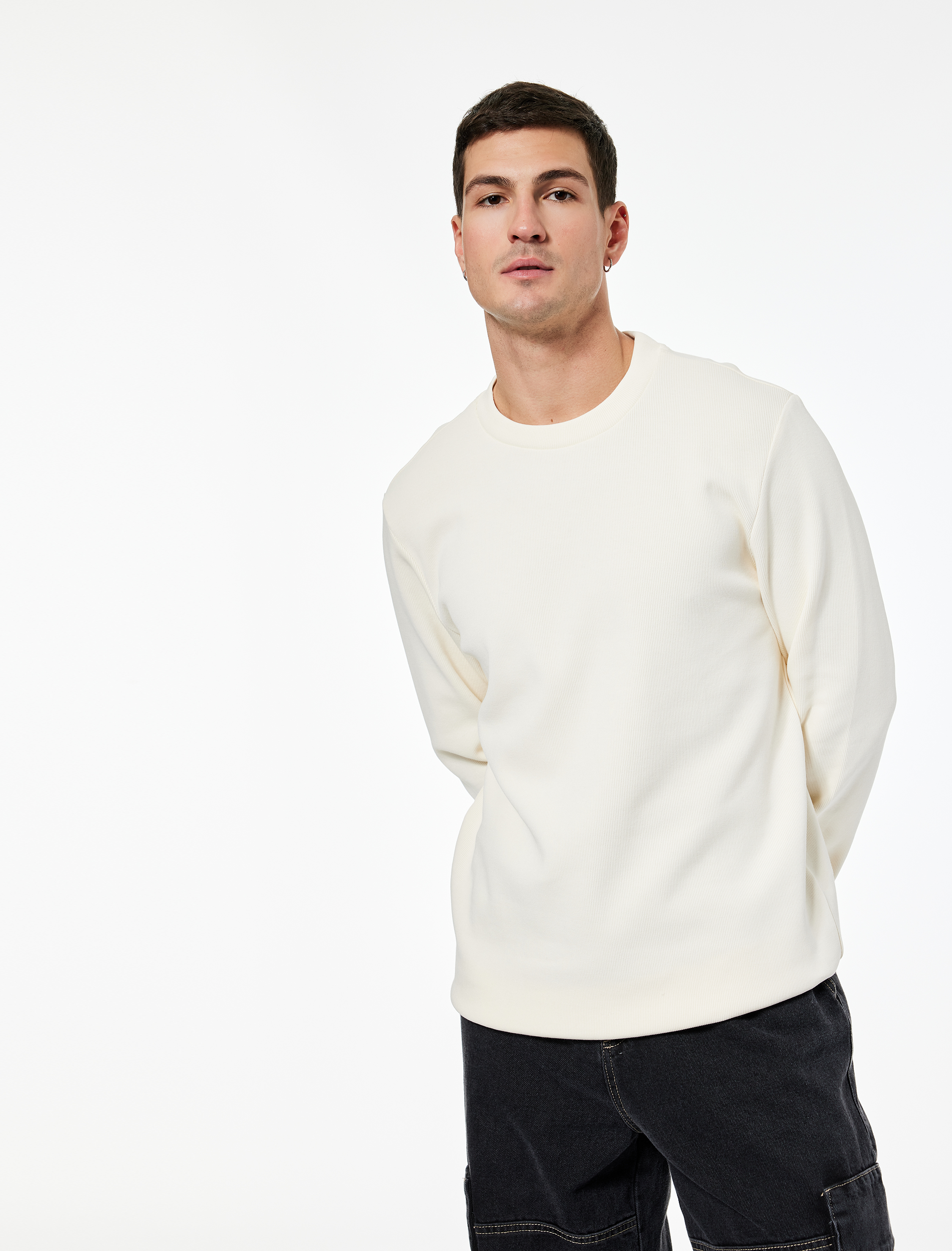   Pamuklu Uzun Kollu Basic Bisiklet Yaka Sweatshirt
