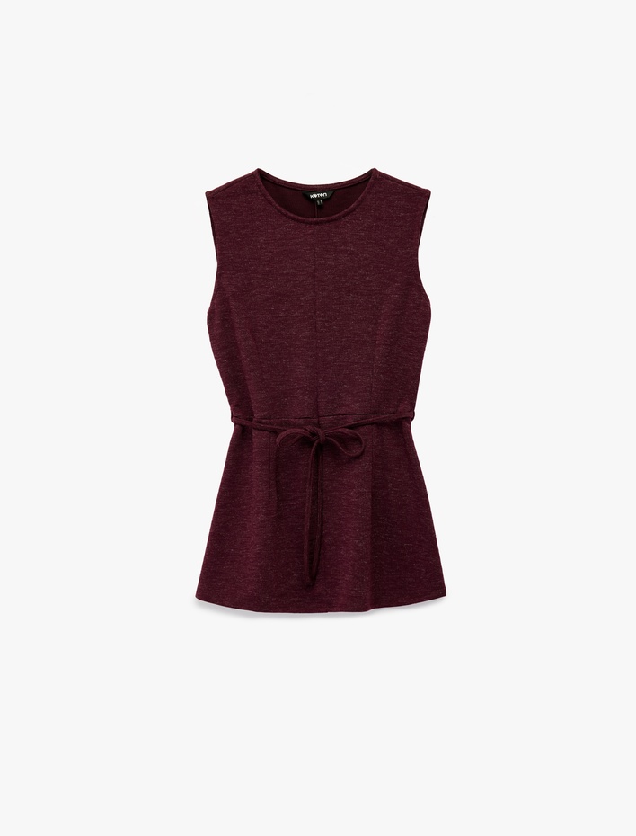  Bisiklet Yaka Kolsuz Kemer Detaylı Bluz