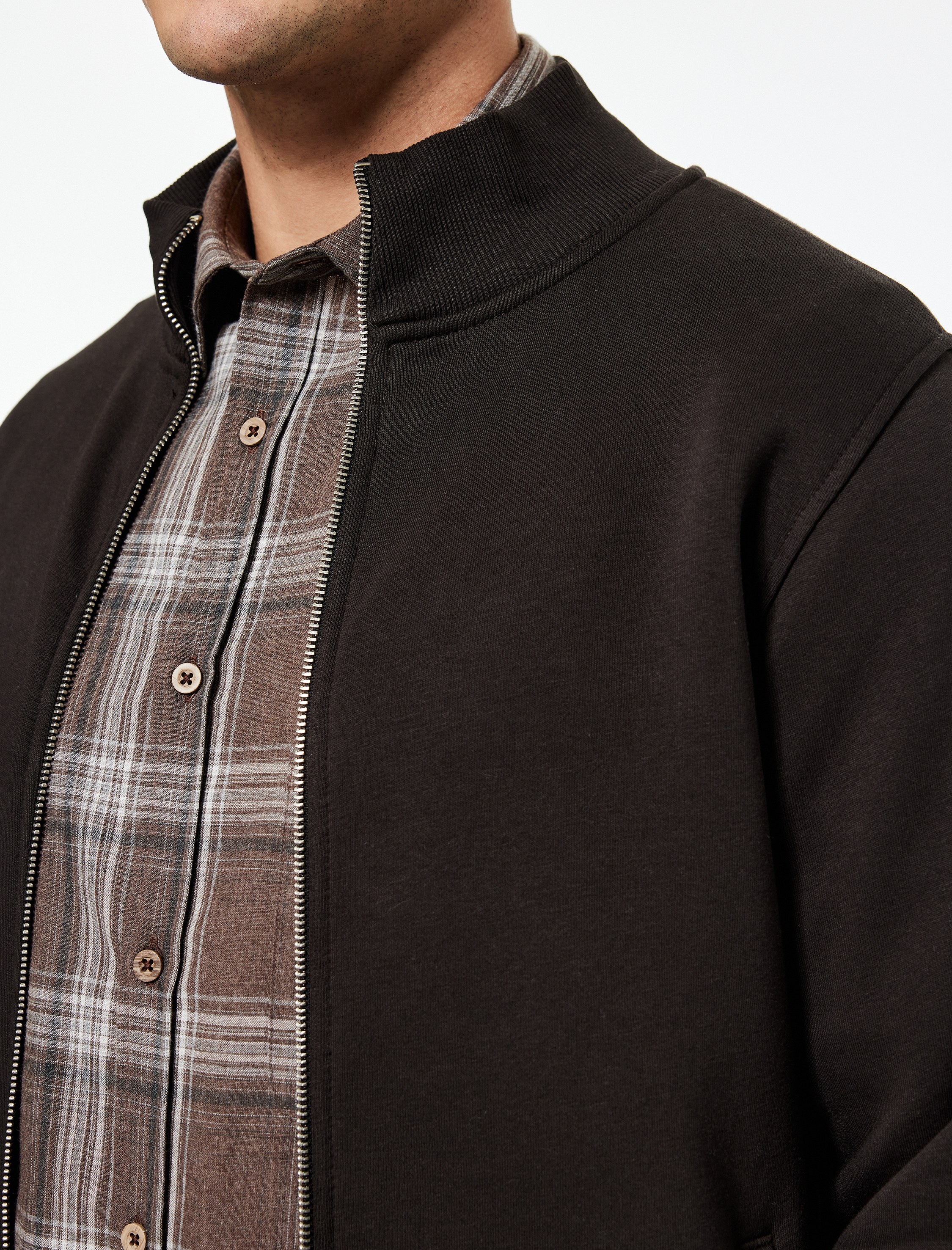   Şardonlu Uzun Kollu Cep Detaylı Basic Fermuarlı Hırka