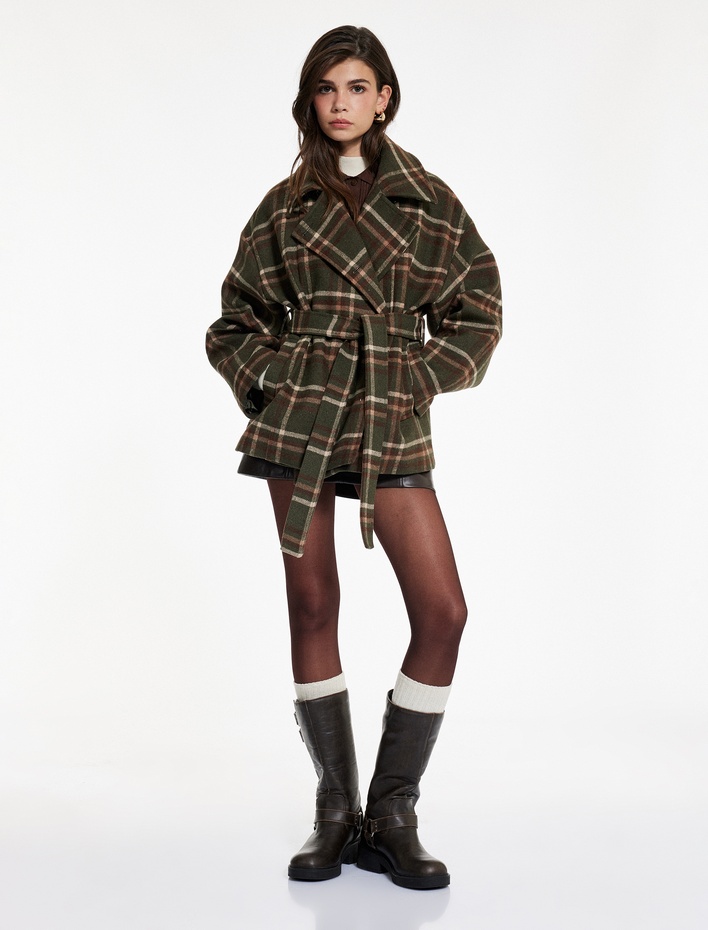  Koton X Sima Tarkan - Uzun Kollu Cepli Kruvaze Kemerli Ekose Kaşe Kaban