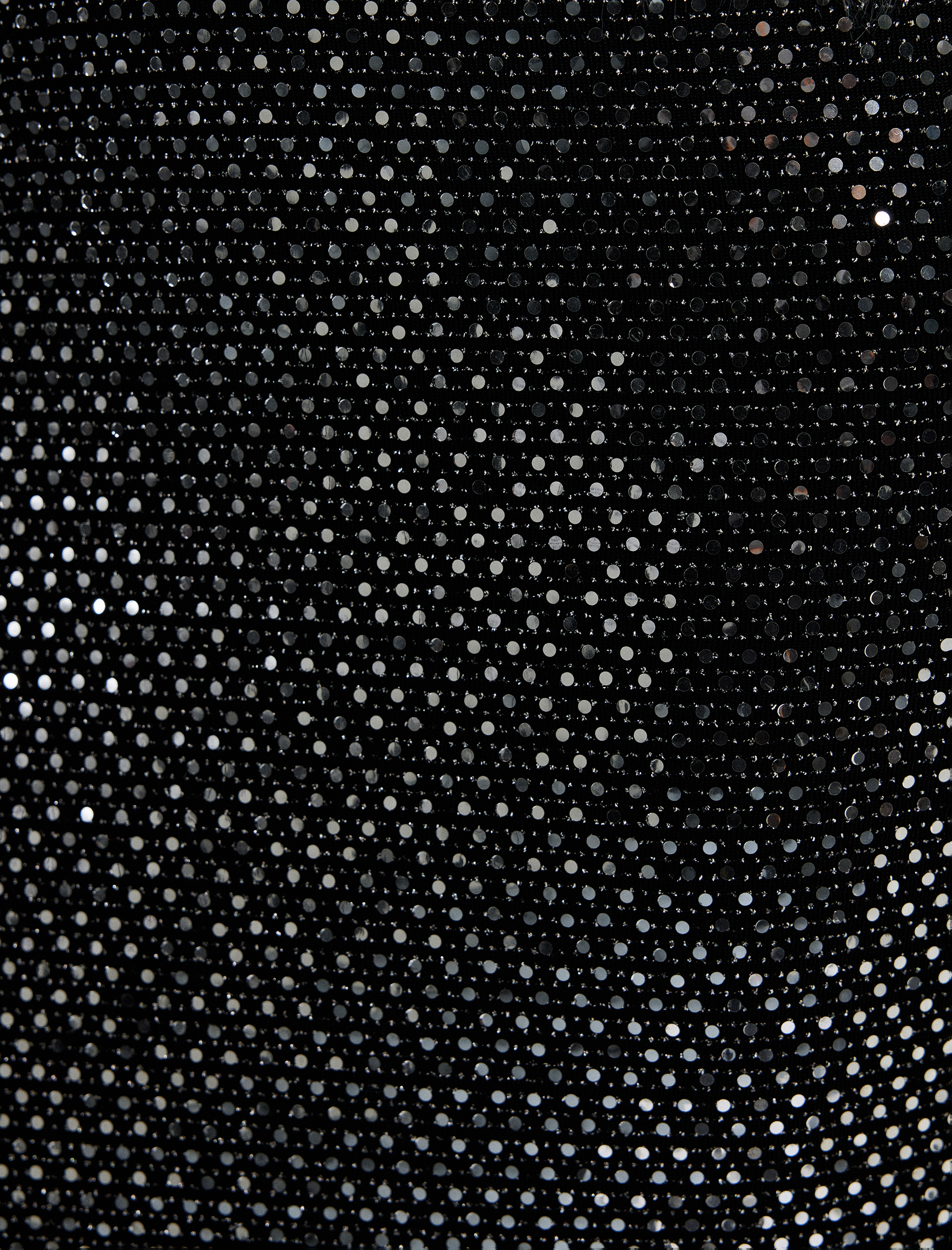   Slim Fit Yırtmaç Detaylı Yarı Transparan Midi Pullu Payetli Etek