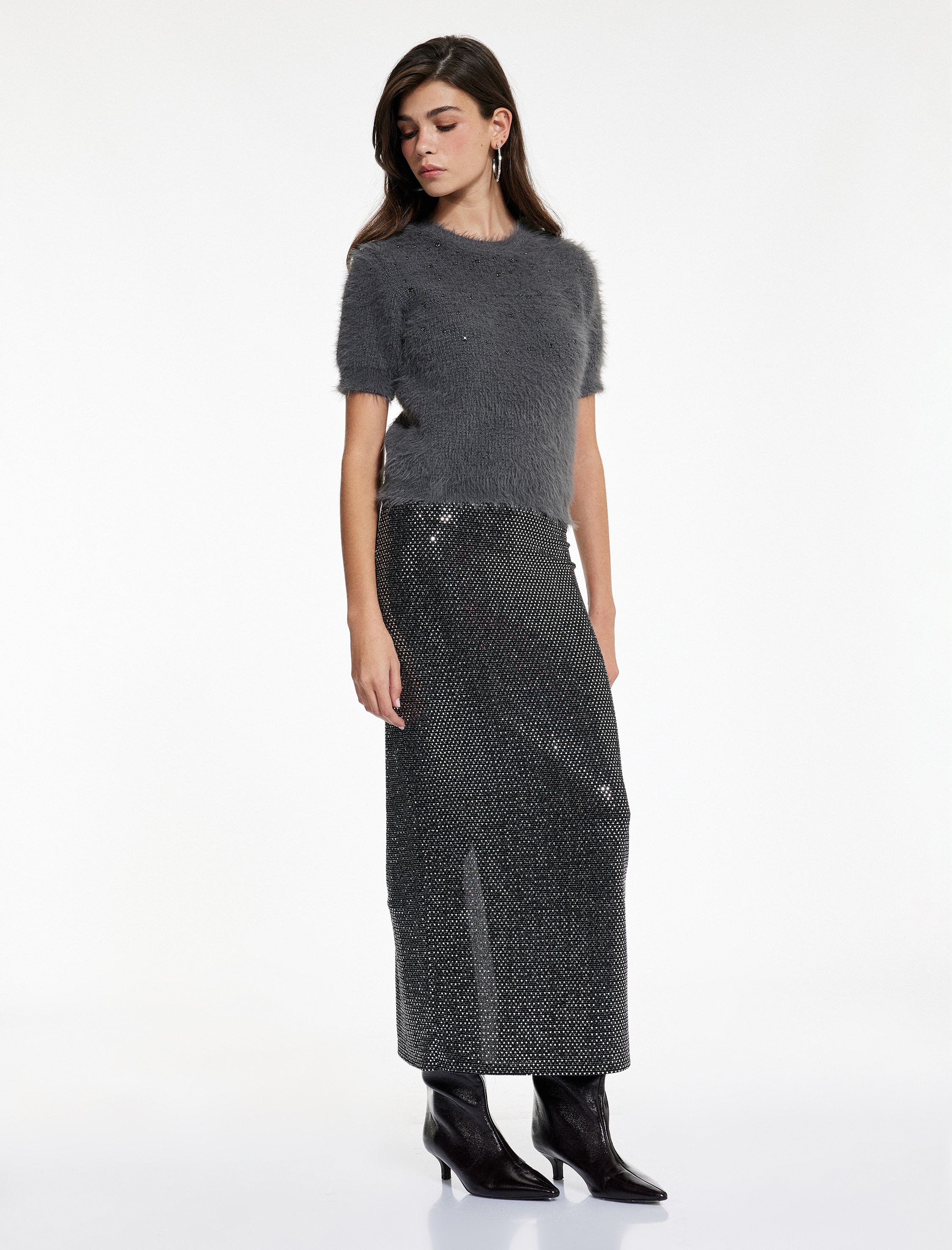   Slim Fit Yırtmaç Detaylı Yarı Transparan Midi Pullu Payetli Etek