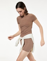 Slim Fit Kısa Kollu Bisiklet Yaka Spor Tişört