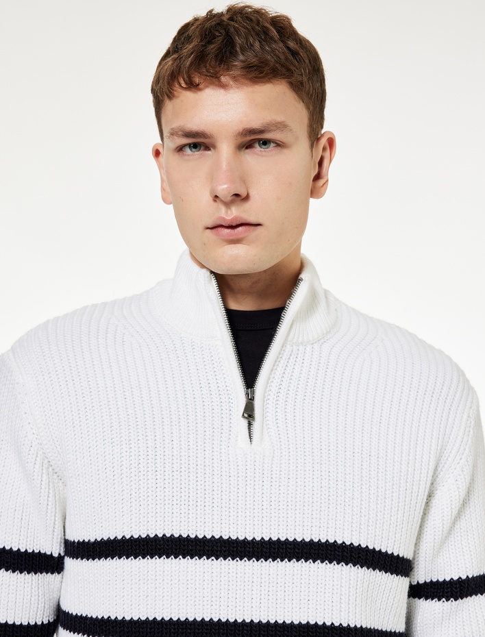  Uzun Kollu Çizgili Basic Yarım Fermuarlı Triko Kazak