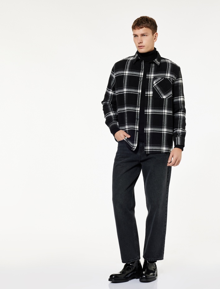  Regular Fit Uzun Kollu Cepli Klasik Yaka Oduncu Gömlek