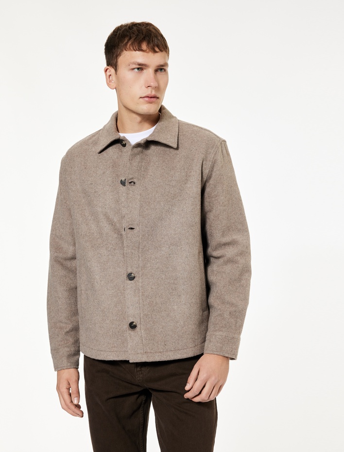  Cep Detaylı Uzun Kollu Gömlek Yaka Düğmeli Slim Fit Kaşe Ceket