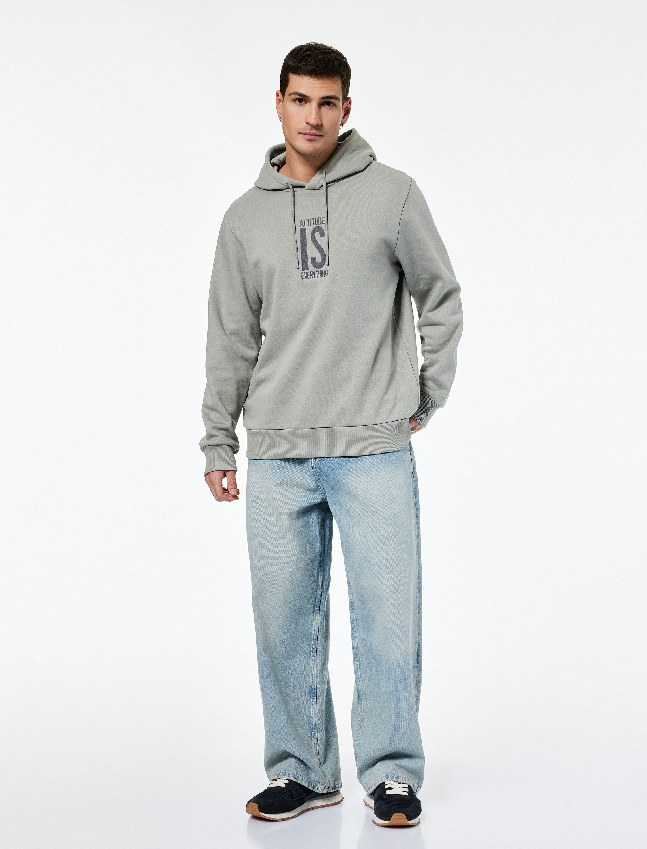   Regular Fit Uzun Kollu Baskılı Kapşonlu Sweatshirt