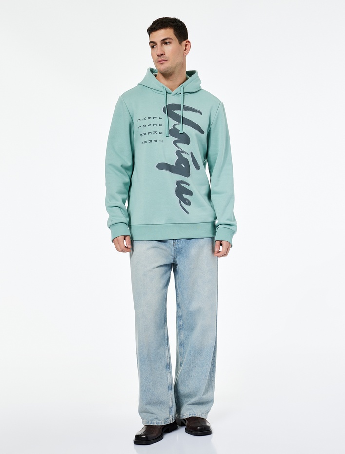  Uzun Kollu Baskılı Kapşonlu Sweatshirt