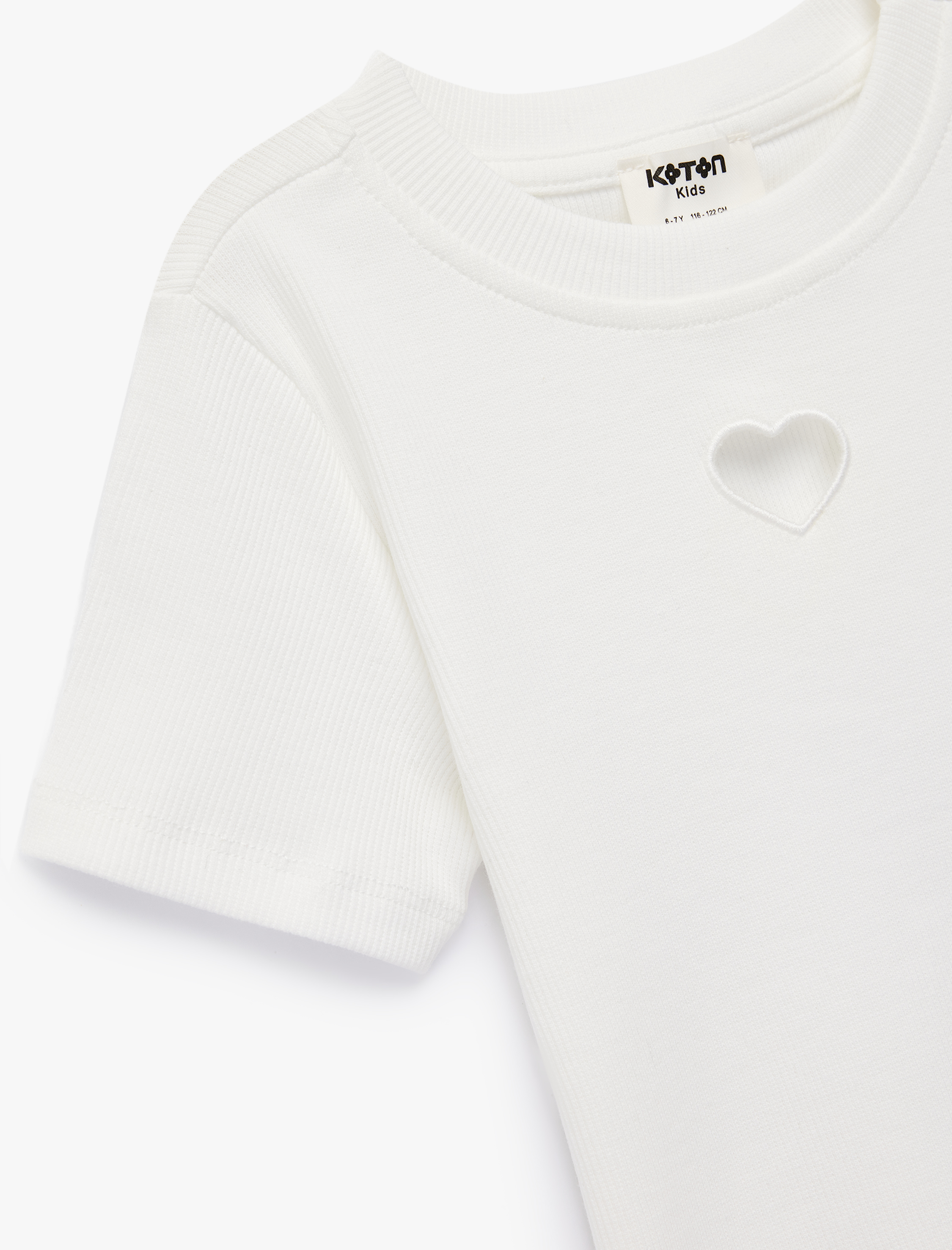  Kız Çocuk Pamuklu Kısa Kollu Kalp Pencere Detaylı Crop Tişört