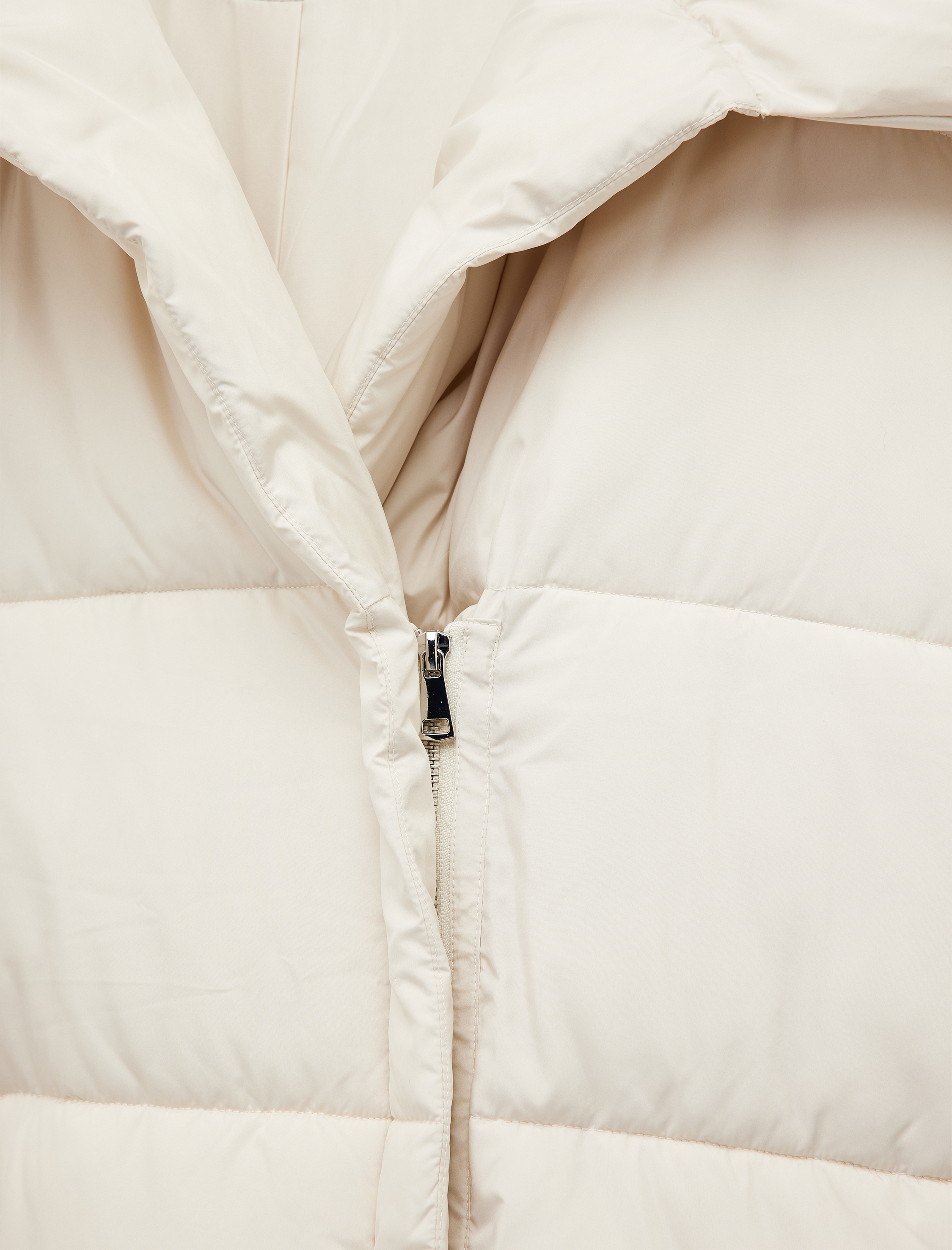   Uzun Kollu Cepli Fermuarlı Şal Yaka Kemerli Su İtici Anorak Şişme Mont