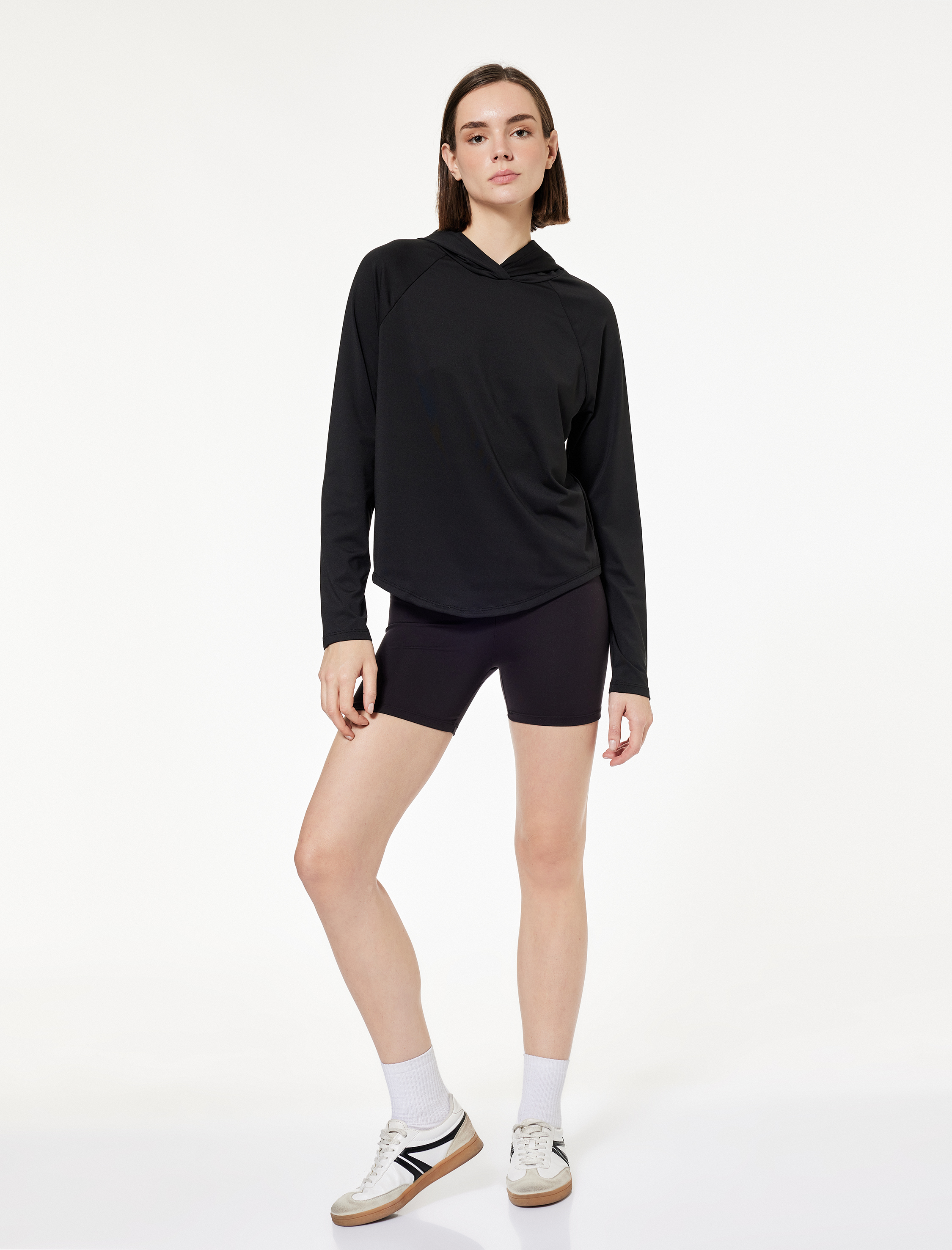   Uzun Kollu Kapüşonlu Oversize Spor Sweatshirt