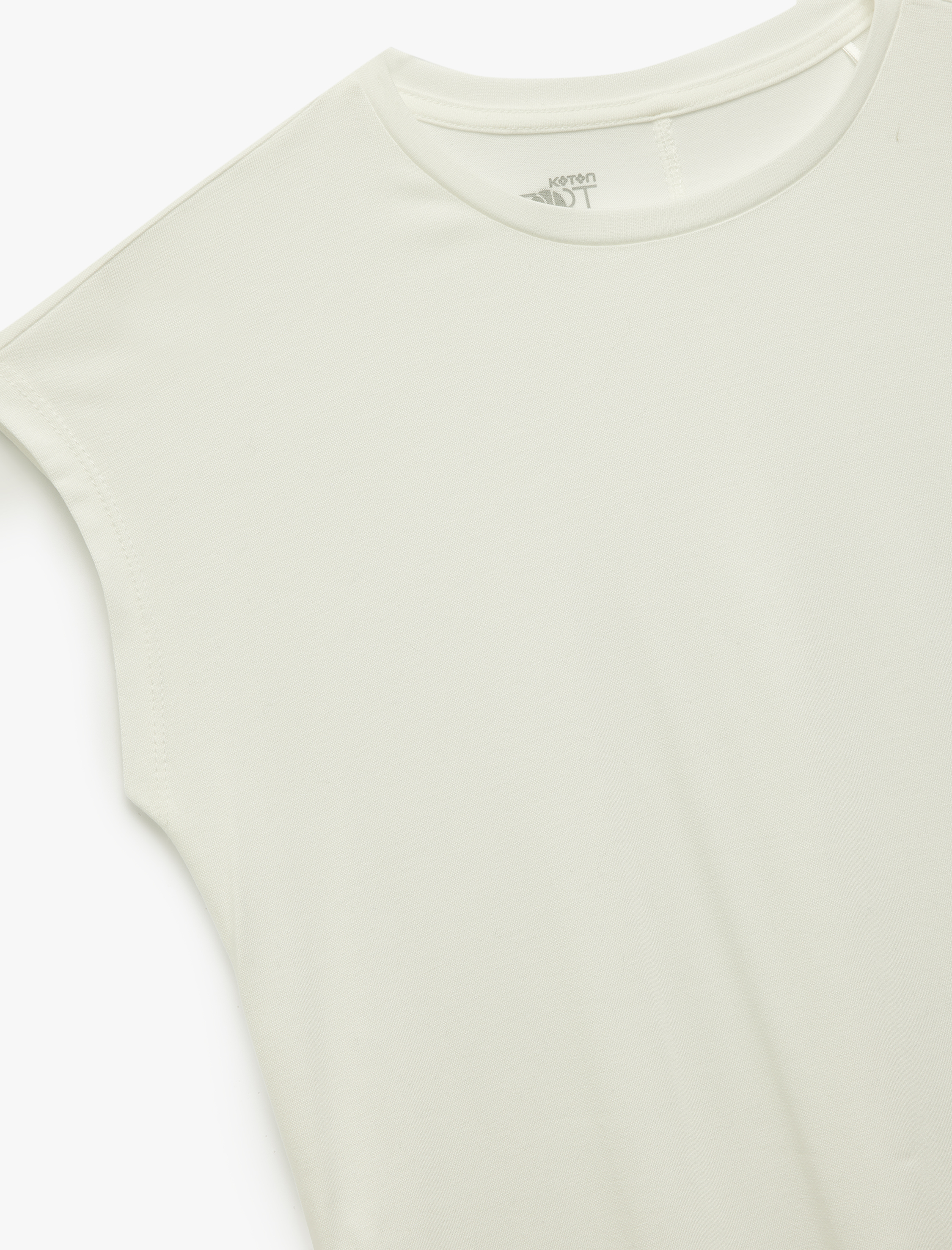   Rahat Kalıp Modal Kumaş Bisiklet Yaka Spor Sıfır Kol Tişört