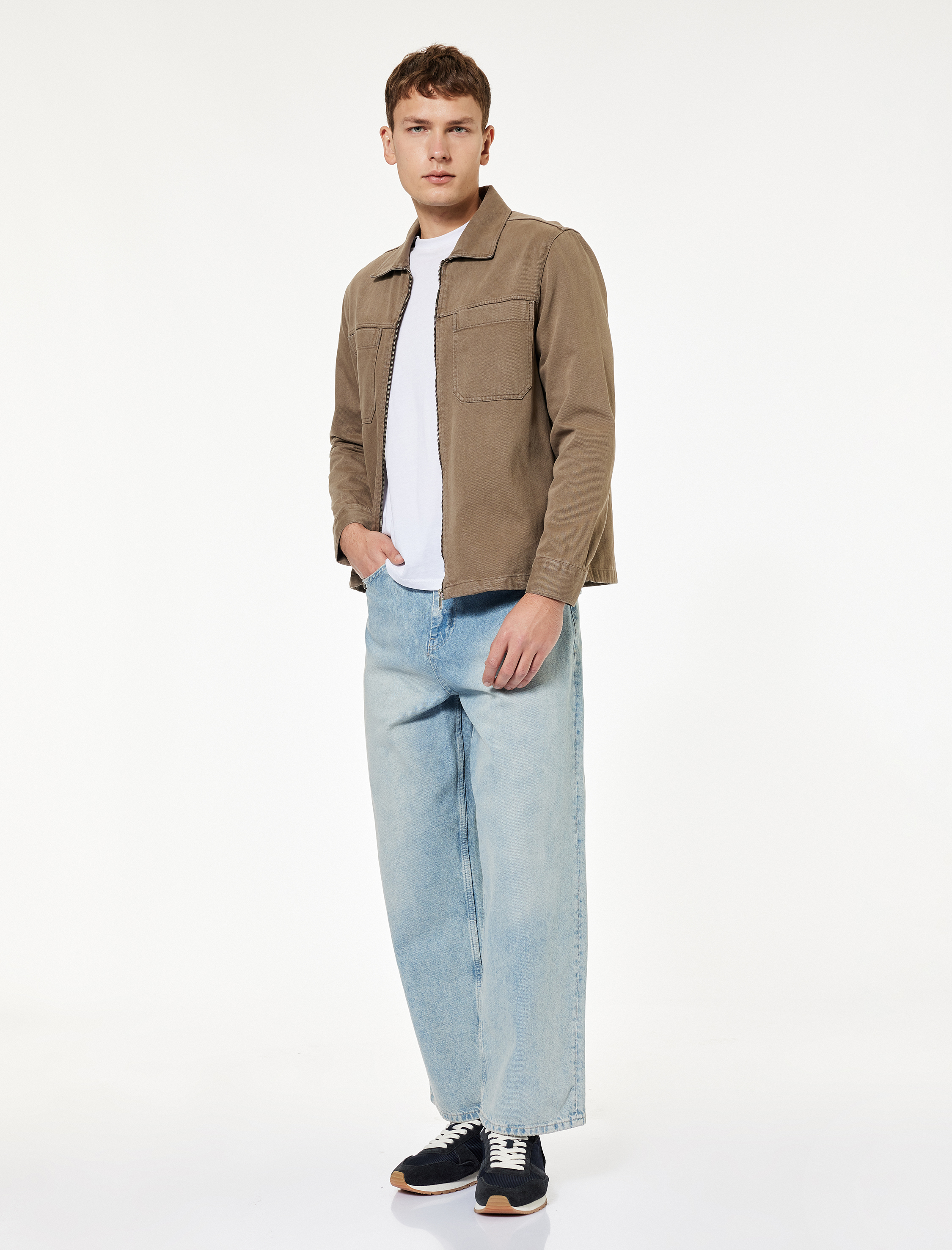   Pamuklu Uzun Kollu Cep Detaylı Klasik Yaka Jean Gömlek Ceket