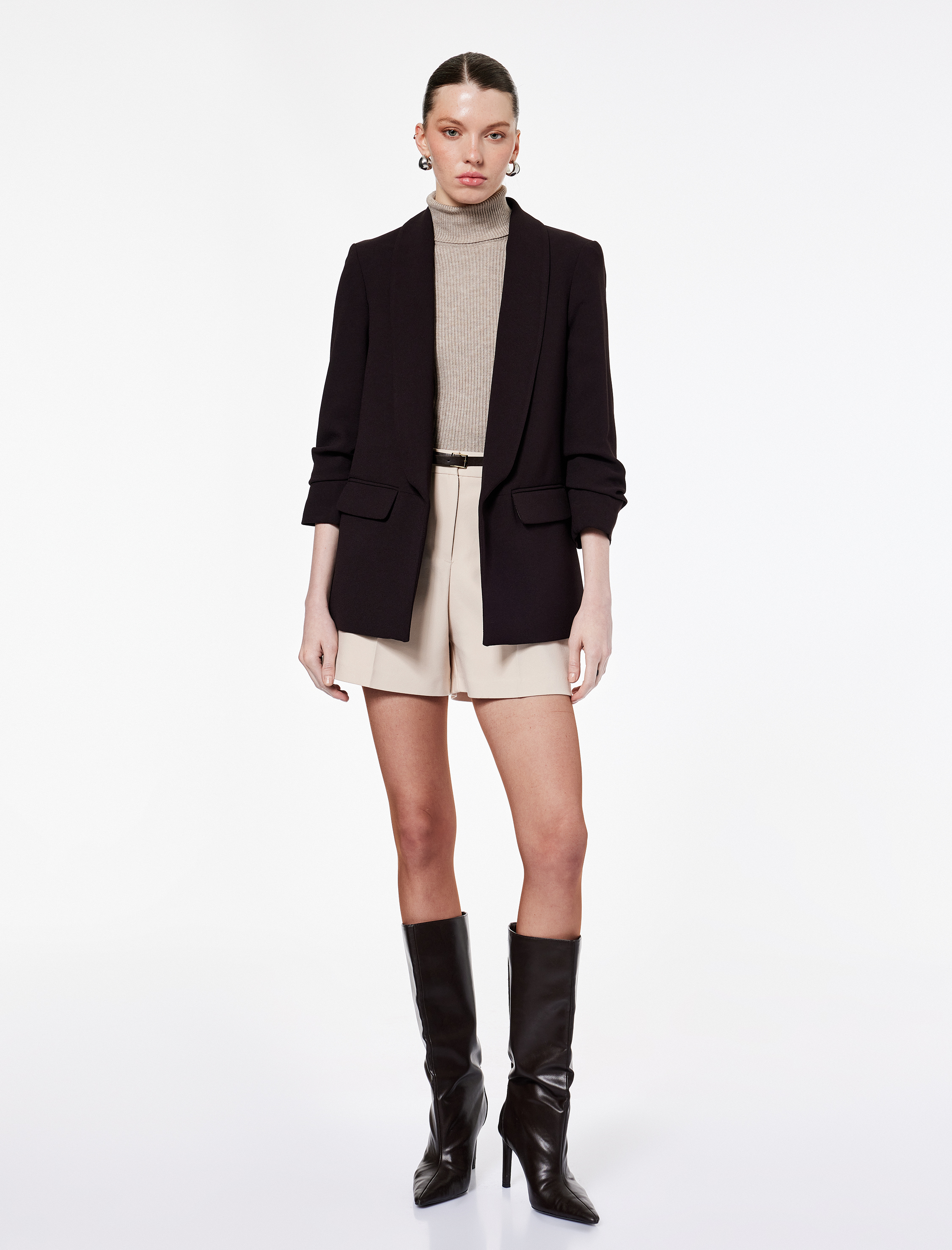   3/4 Kollu Düğmeli Cep Detaylı Kruvaze Yaka Blazer Ceket