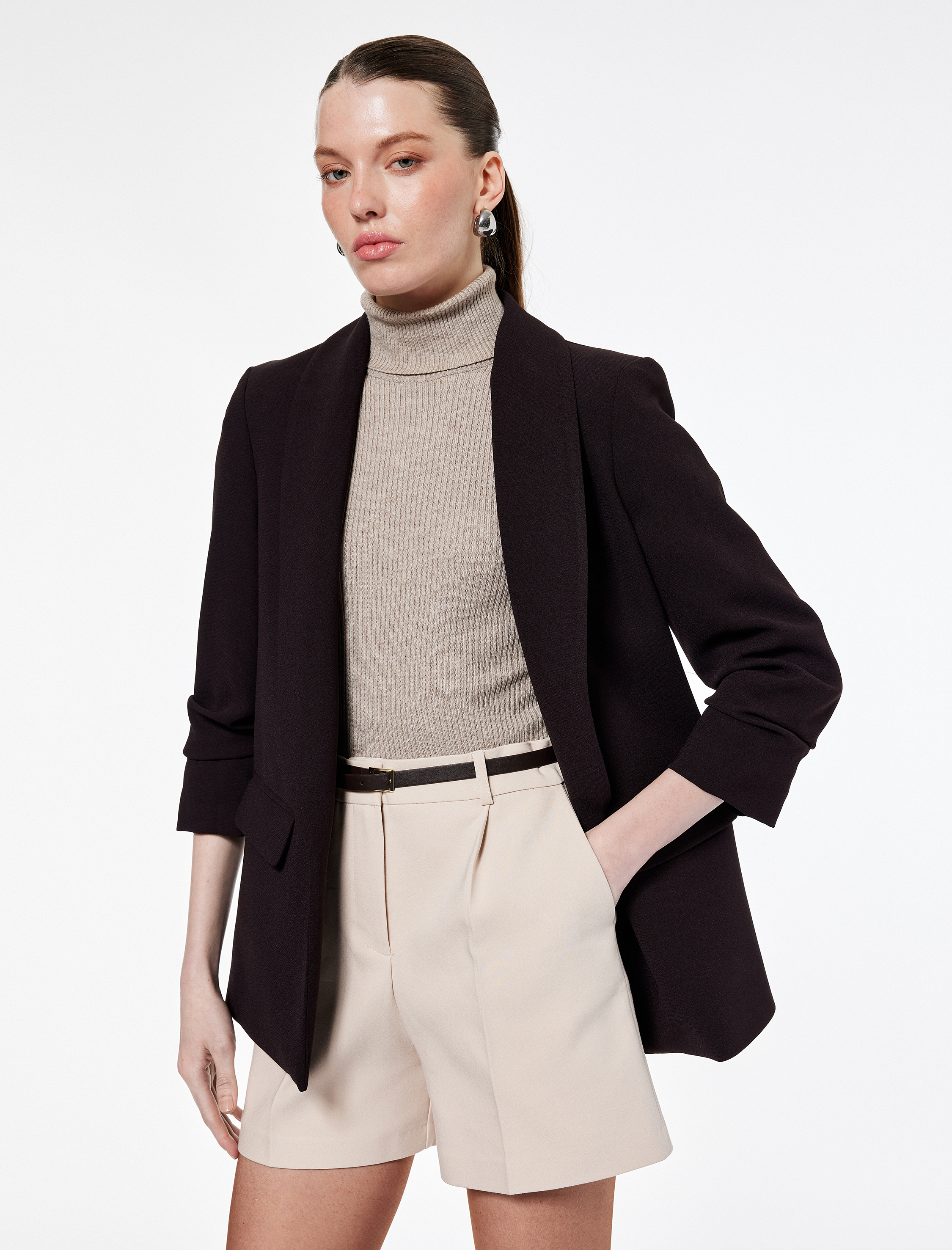   3/4 Kollu Düğmeli Cep Detaylı Kruvaze Yaka Blazer Ceket