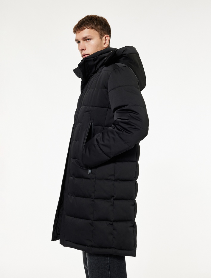  Uzun Kollu Cepli Kapşonlu Uzun Şişme Mont