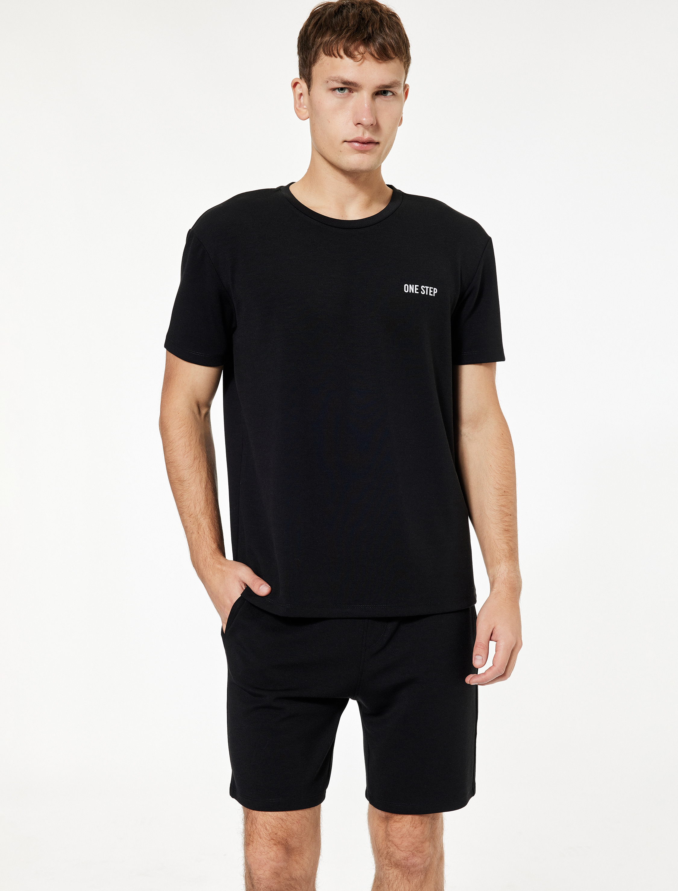   Regular Fit Kısa Kollu Bisiklet Yaka Baskılı Spor Tişört