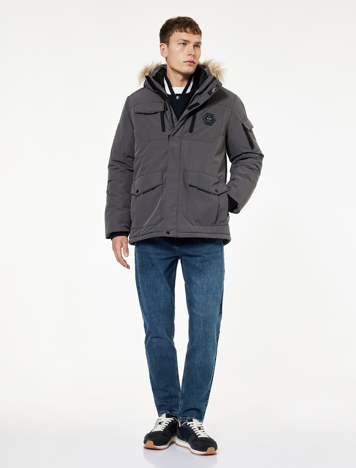  Uzun Kollu Cep Detaylı Suni Kürklü Kapşonlu Kışlık Parka