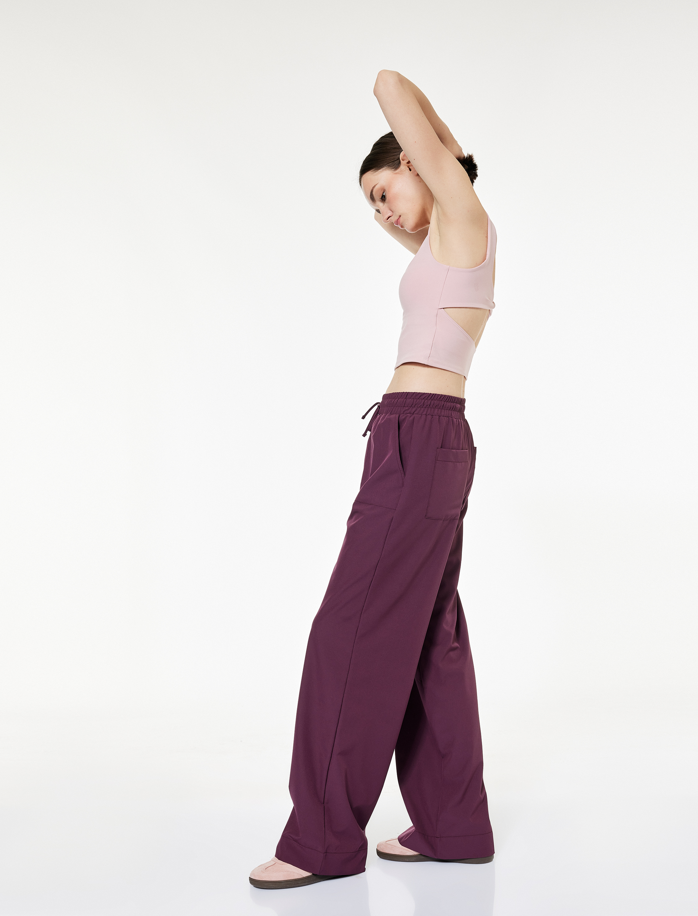   Rahat Kalıp Cepli Beli Bağcıklı Geniş Paça Spor Eşofman Altı