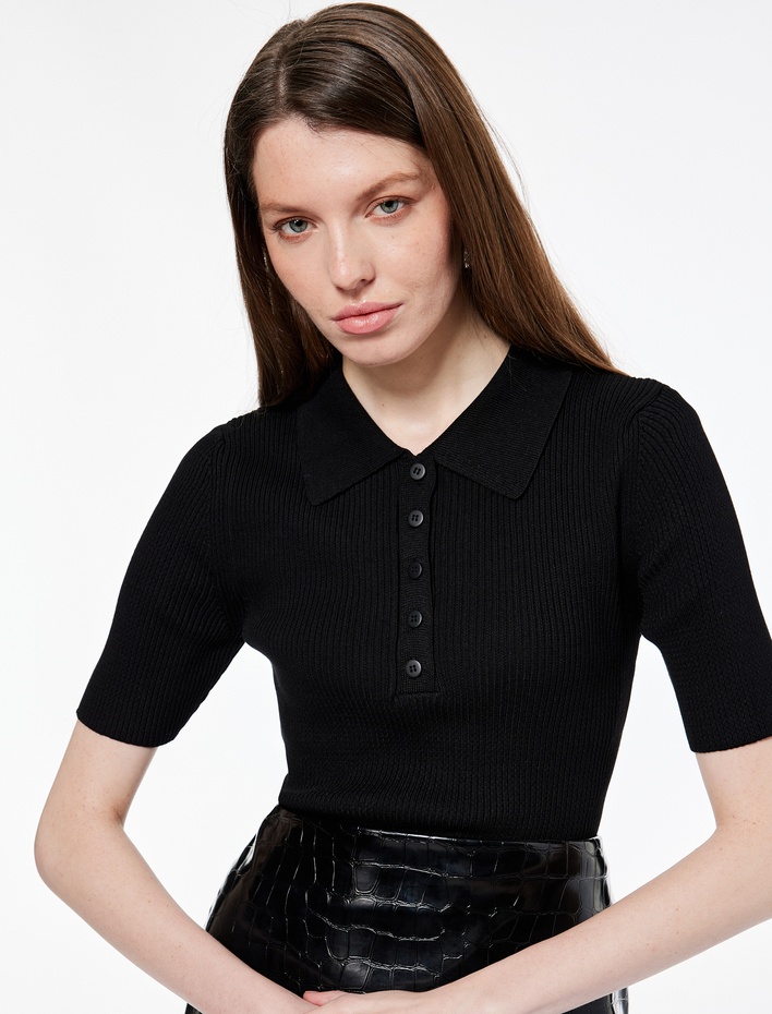  Regular Fit Yarım Düğmeli Kısa Kollu Polo Yaka Triko Kazak