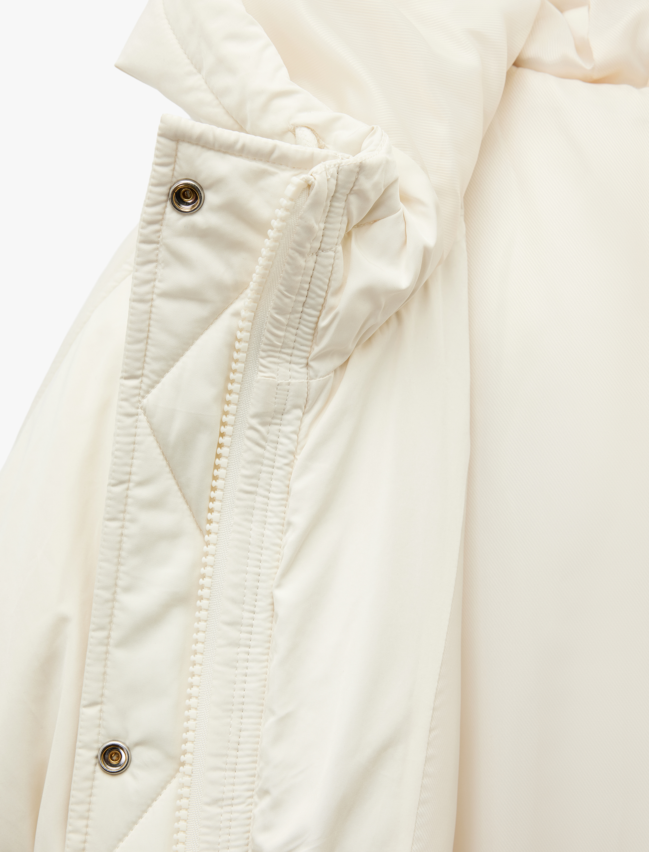   Fermuarlı Uzun Kollu Su İtici Kapüşonlu Anorak Şişme Spor Mont