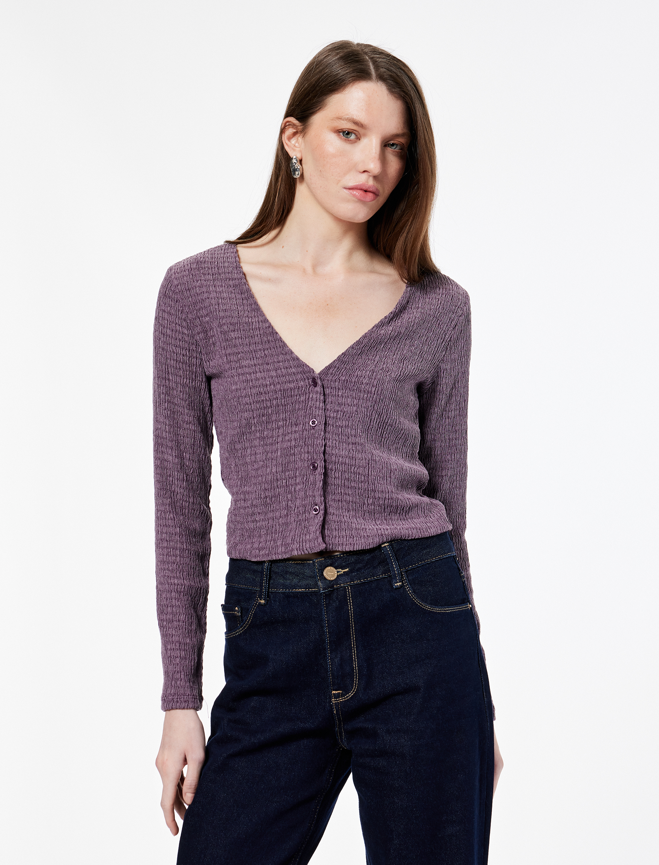   Bürümcük Kumaş Slim Fit Uzun Kollu V Yaka Düğmeli Bluz