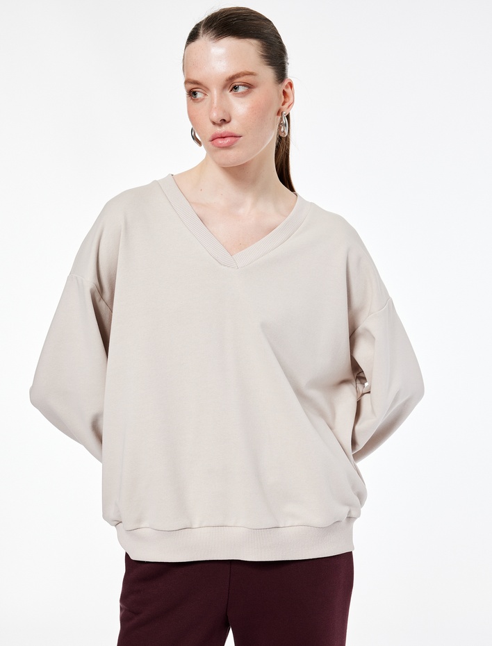  V Yaka Uzun Kollu Rahat Kalıp Triko Pijama Üstü