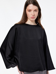 Uzun Kollu Bisiklet Yaka Volanlı Bluz